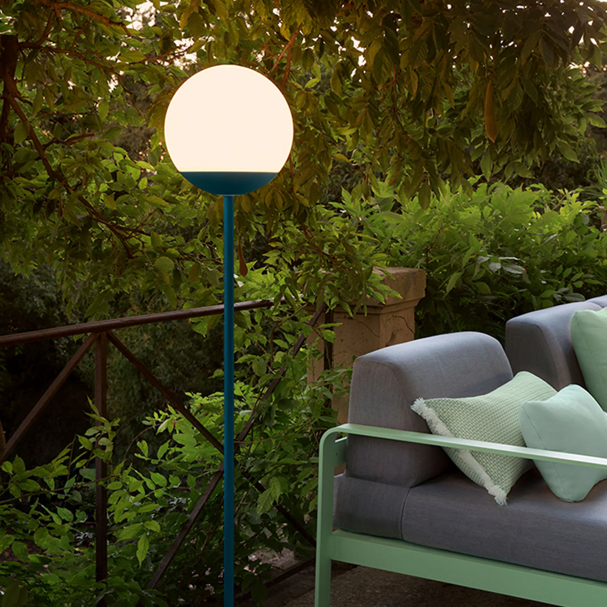 Mooon! Lamp 134 cm
