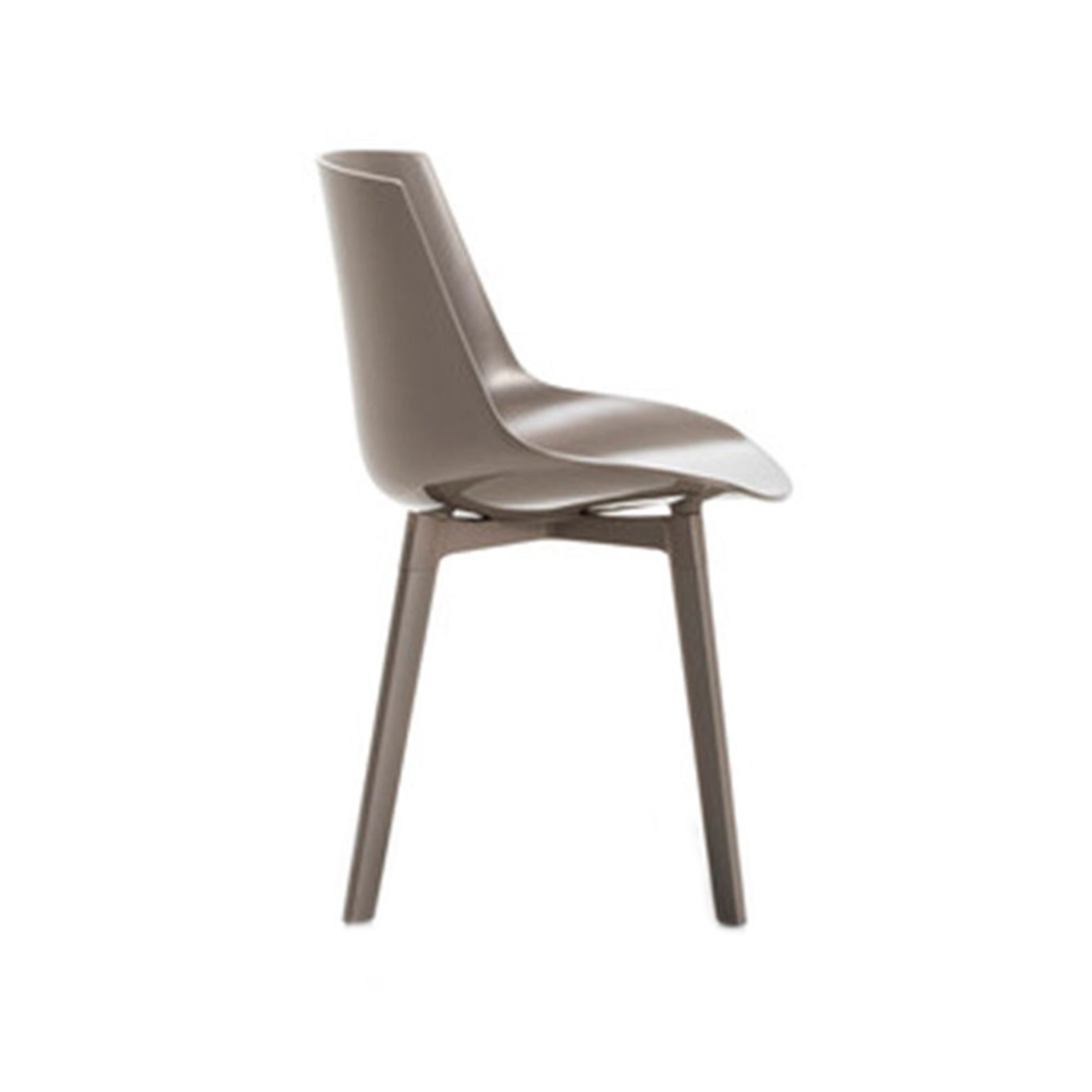 MDF Italia - Flow Chair Color, Mass-Pigmented Mud Brown, Matt Painted Mud Brown Frame/Coupling Device - Matstolar - Jean-Marie Massaud - Brun - Metall/Plast