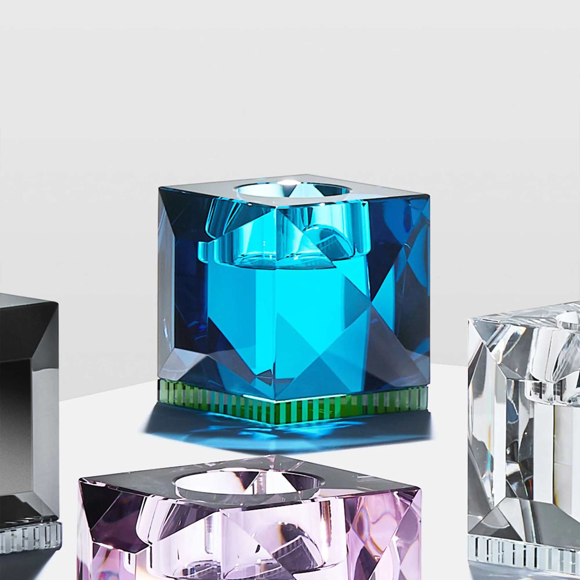 Ophelia Azure T-Light Holder