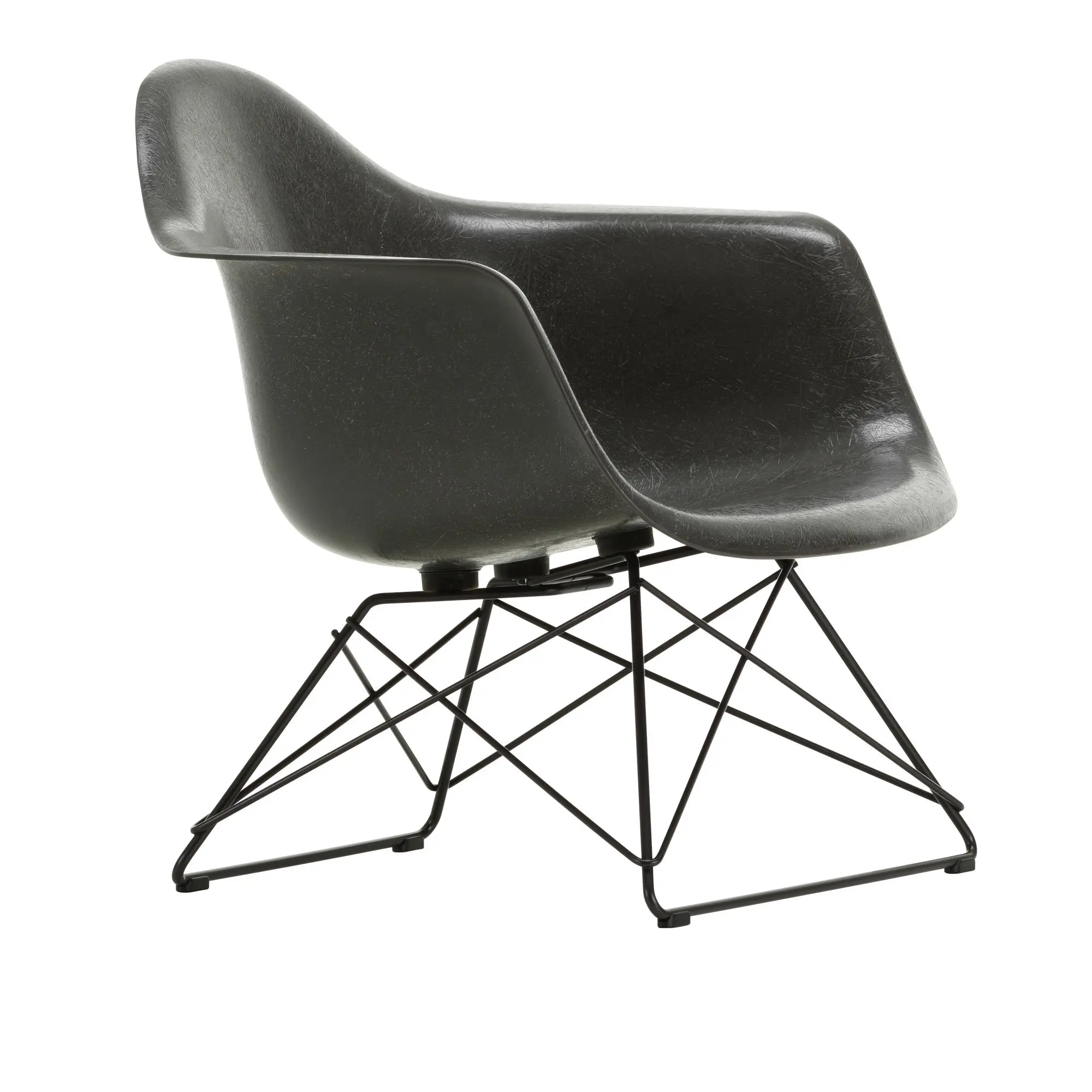 Eames Fiberglass Armchair LAR fåtölj Basic Dark