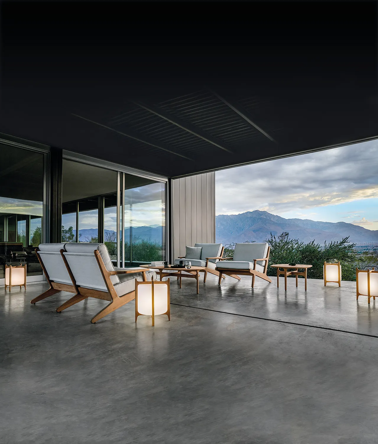 Bay Lounge Chair