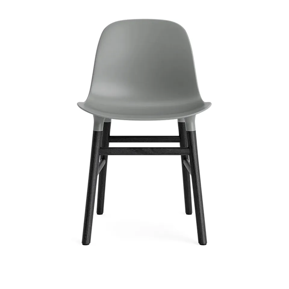 Form Chair Black Oak