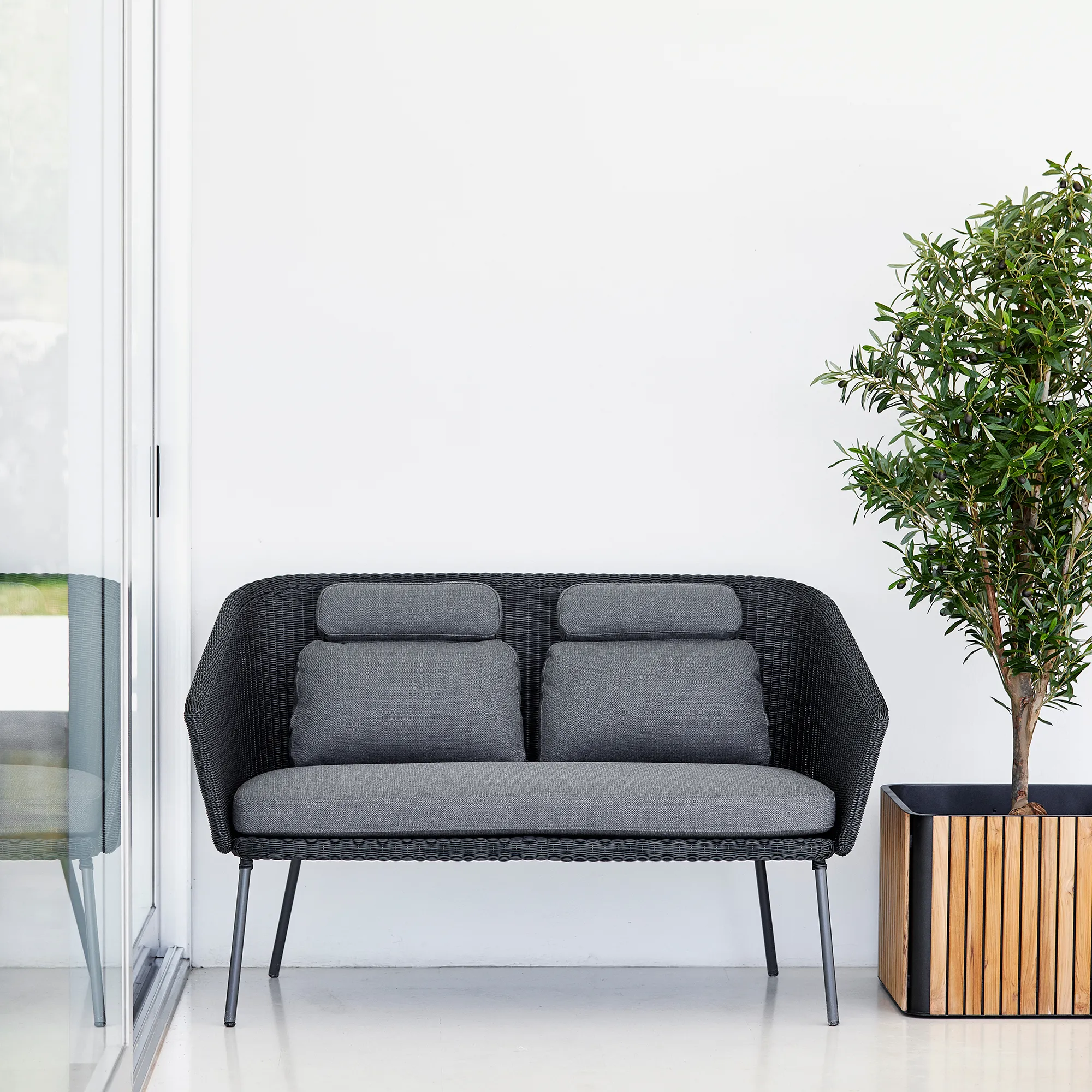 Mega Dining Bench