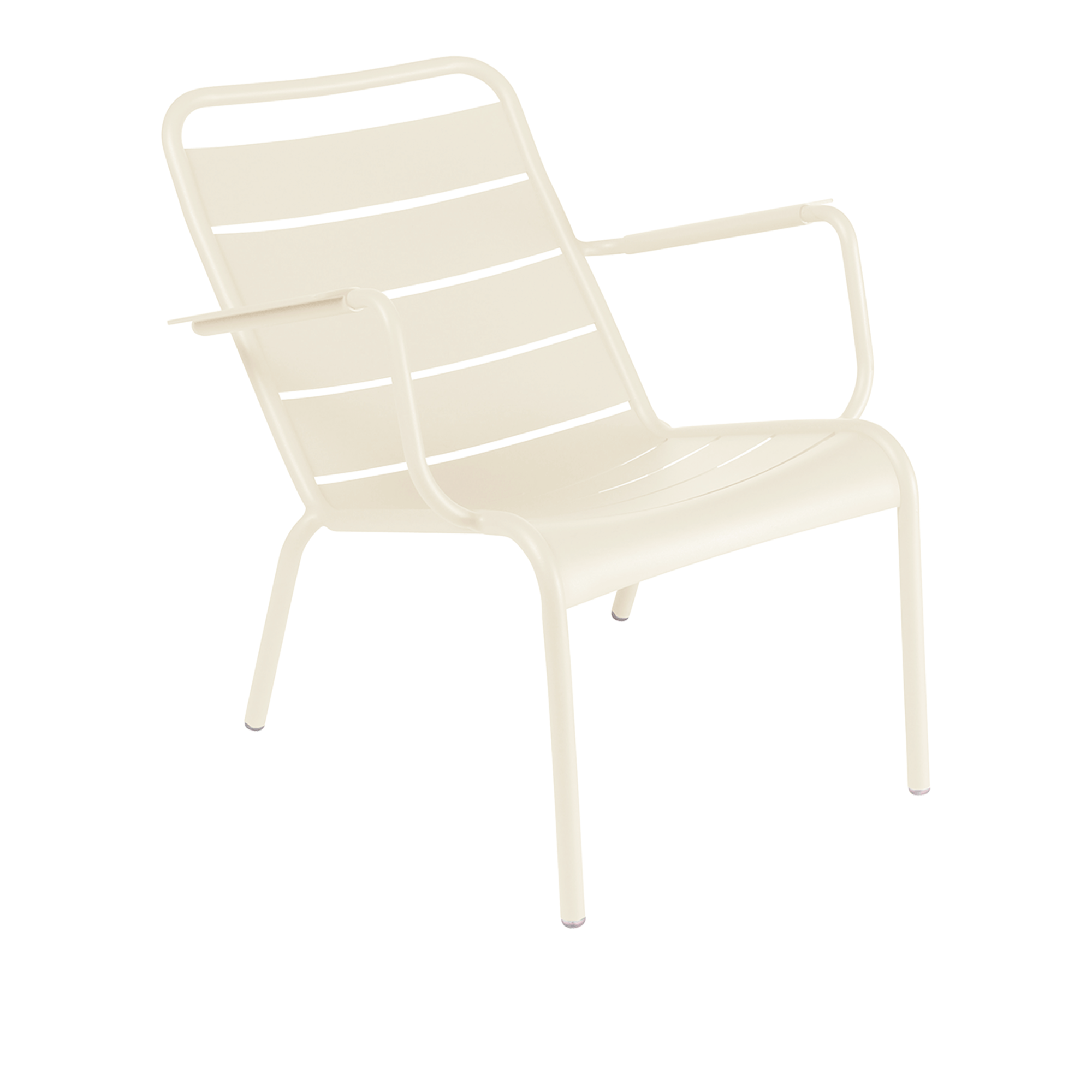 Fermob - Luxembourg Low Armchair, Latte Beige - Fåtöljer utomhus - Frédéric Sofia | Utemöbler - Loungemöbler - Fåtöljer Utomhus | Möbelexperten