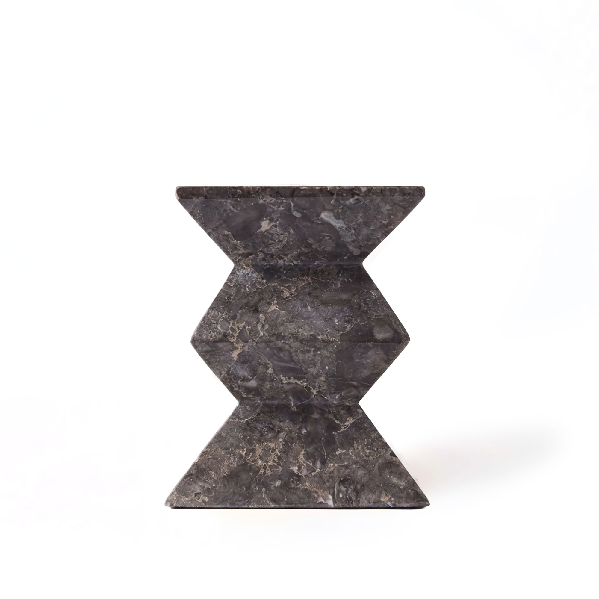 Dusty Deco - Totem Candle Holder Grey Marble Low - Ljusstakar - Edin & Lina Kjellvertz - Gr&aring; - Sten