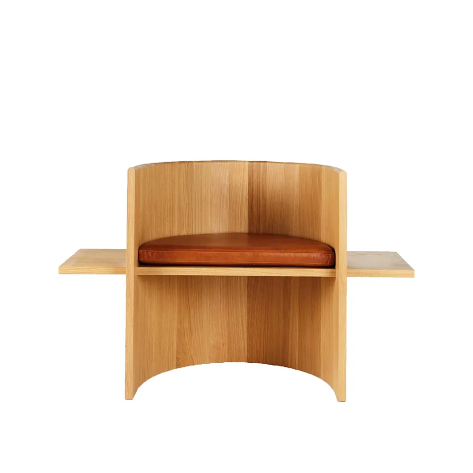 Sit, Set Chair