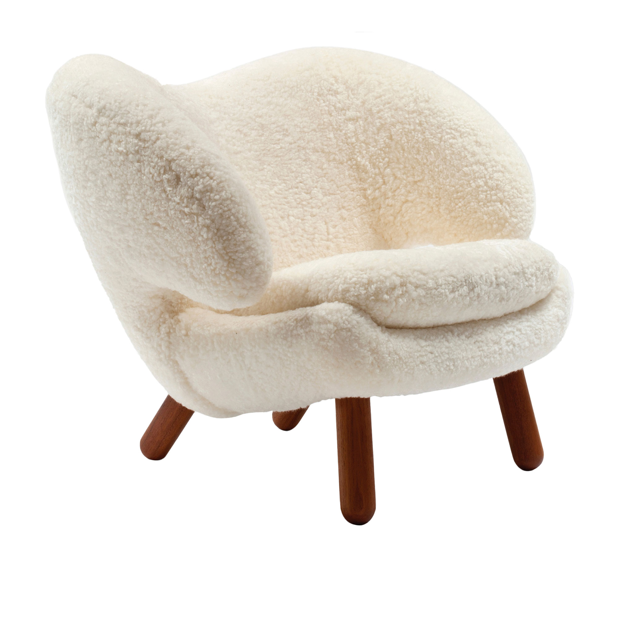 House of Finn Juhl - Pelican Chair, Walnut, Skandilock Sheepskin 02 Offwhite - F&aring;t&ouml;ljer - Finn Juhl - Vit - Tr&auml;/Ull