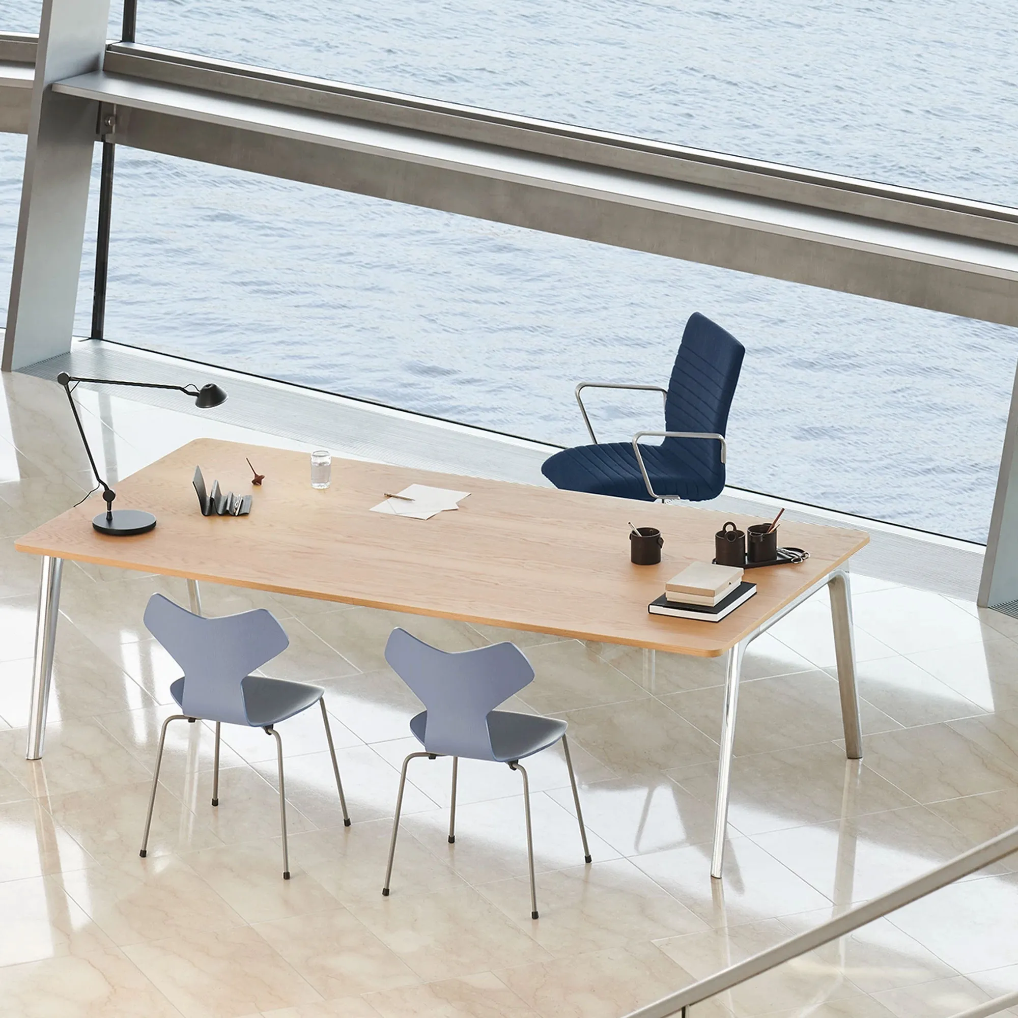 3130 Grand Prix stol Askfanér Chrome