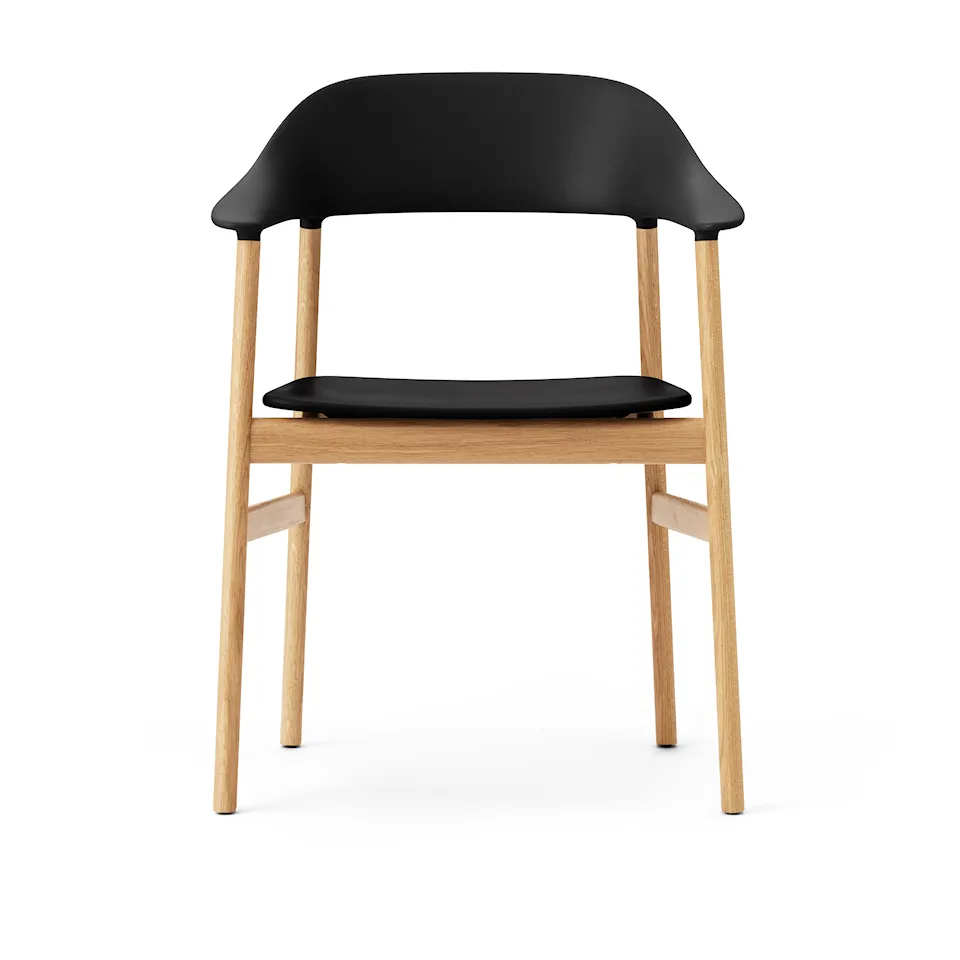 Herit Armchair Oak