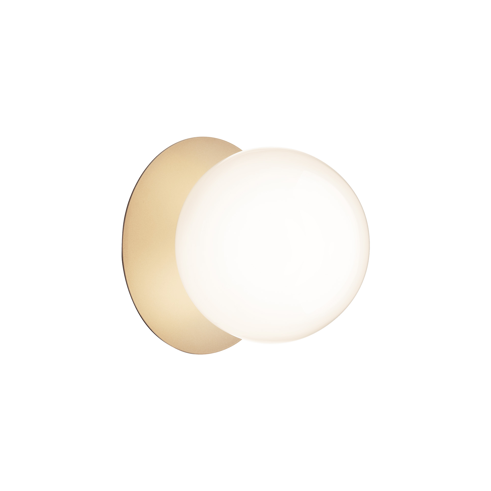 Nuura - Liila 1 wall lamp large gold/opal white - Vägglampor - Sofie Refer - Guld - Glas/Metall