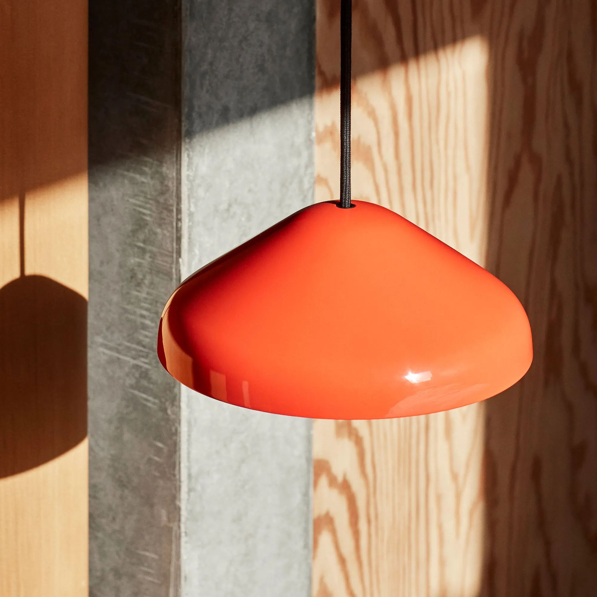 Pao Steel pendellampa 23 cm