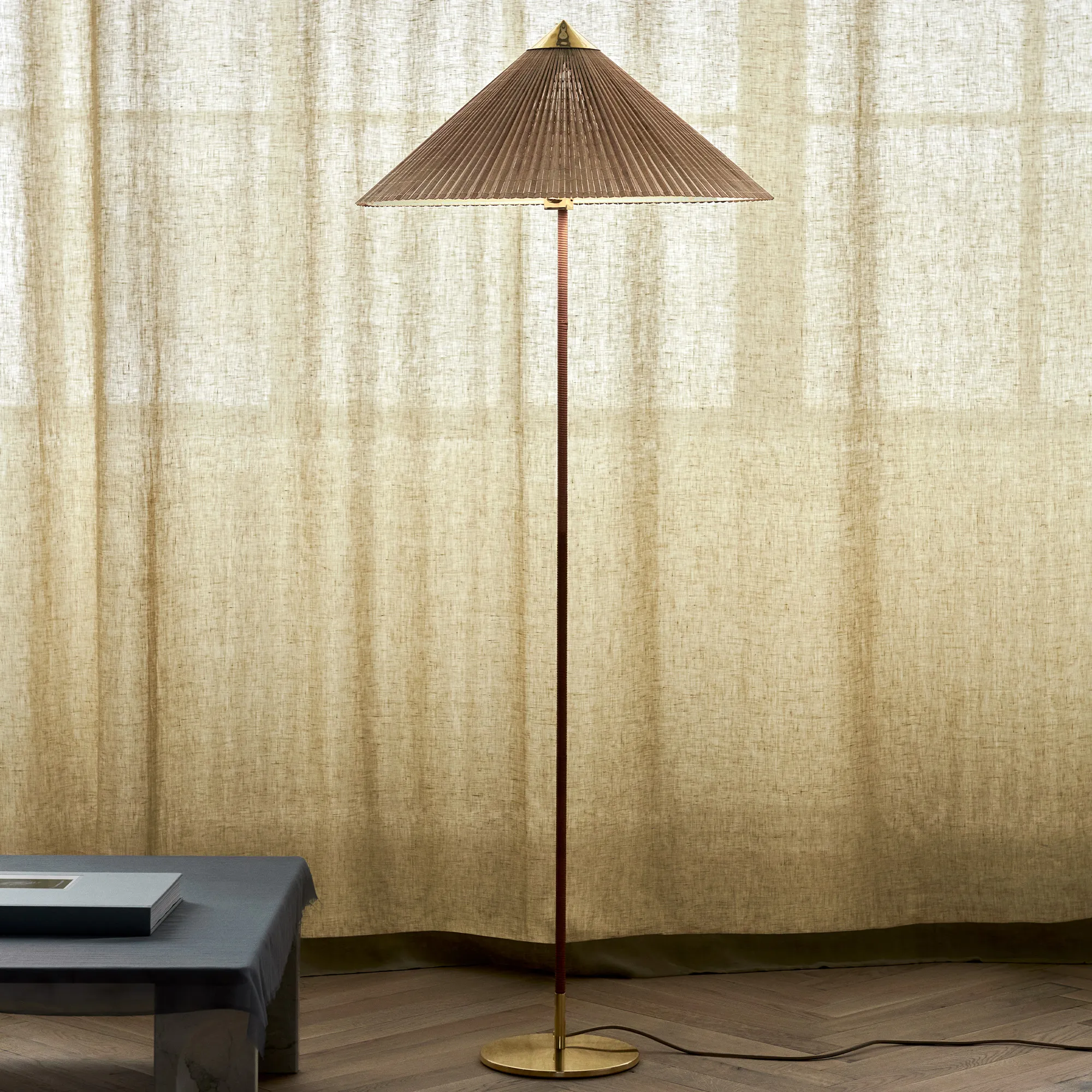 9602 golvlampa