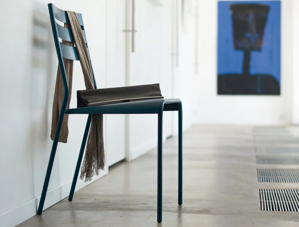 Facto Chair