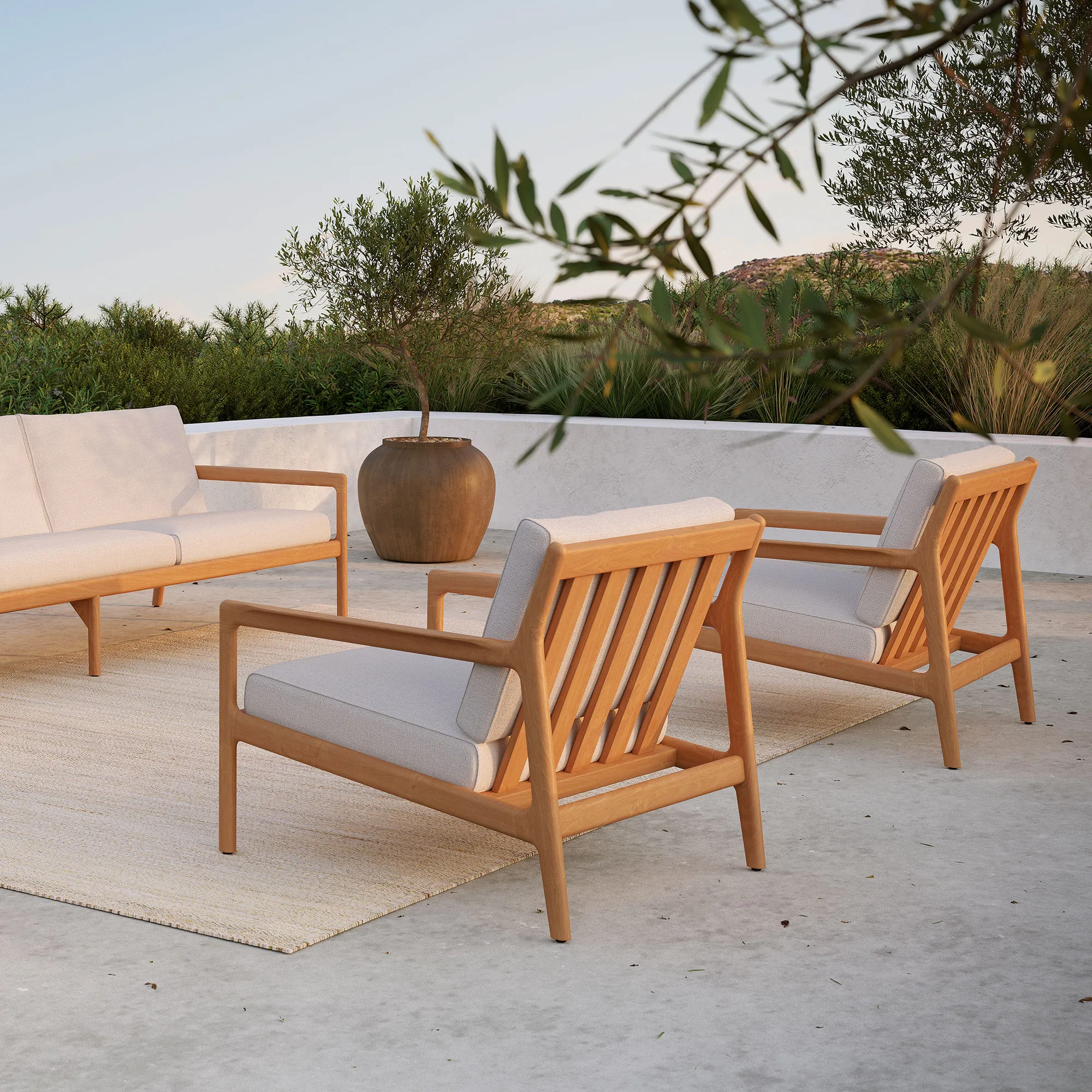 Jack Outdoor Lounge Chair Teak