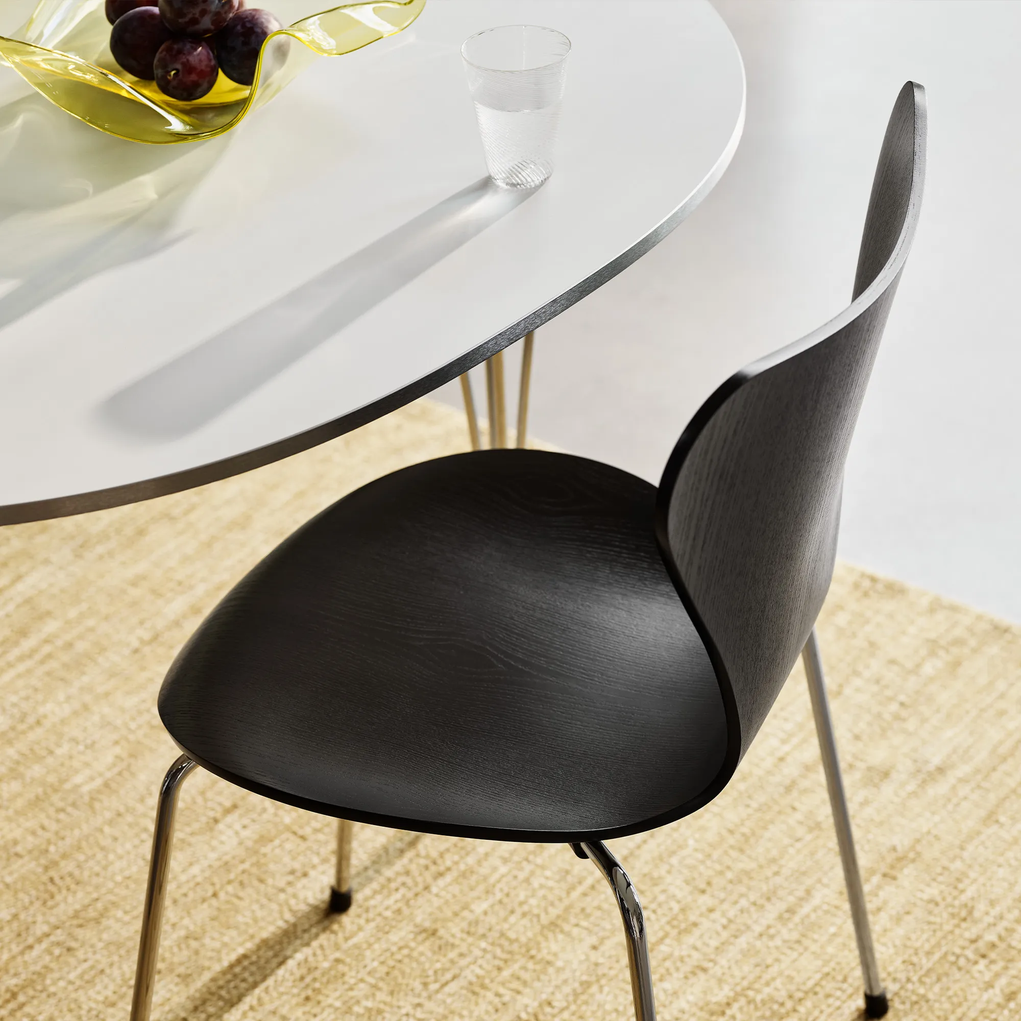 B620 Superellips utdragbart matbord 170–270 x 100 cm Black