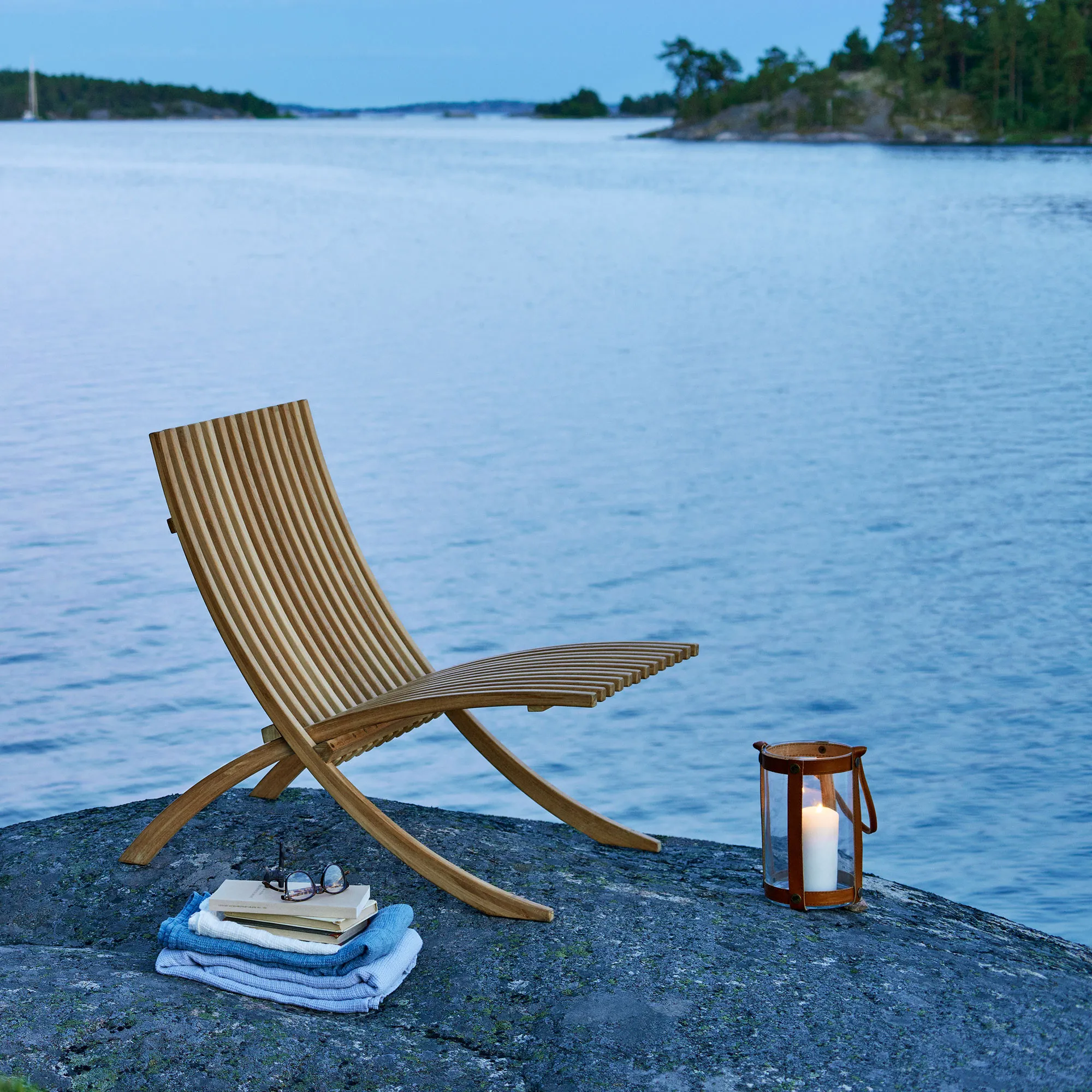 Nozib Lounge Chair