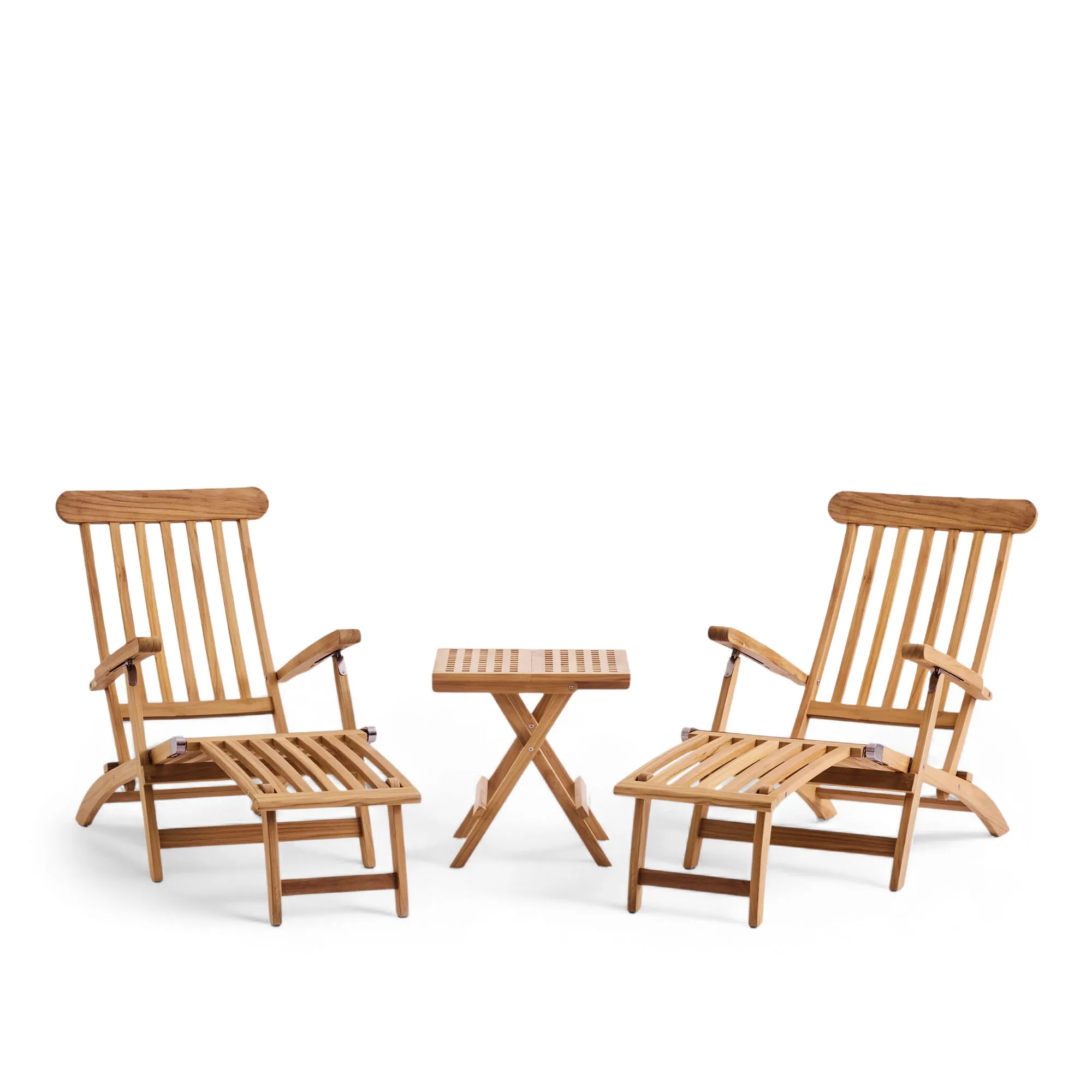Midsummer side table & 2 deck chairs
