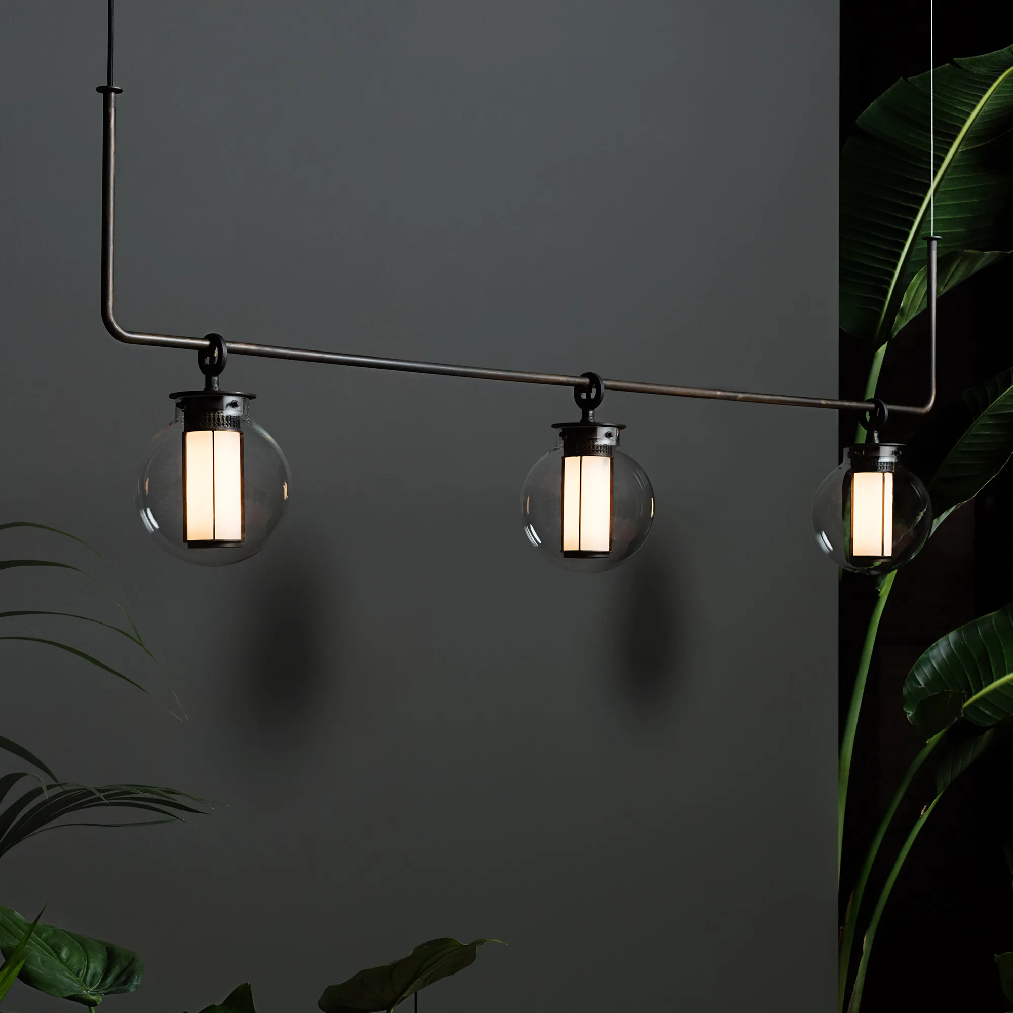 Bai T Chandelier