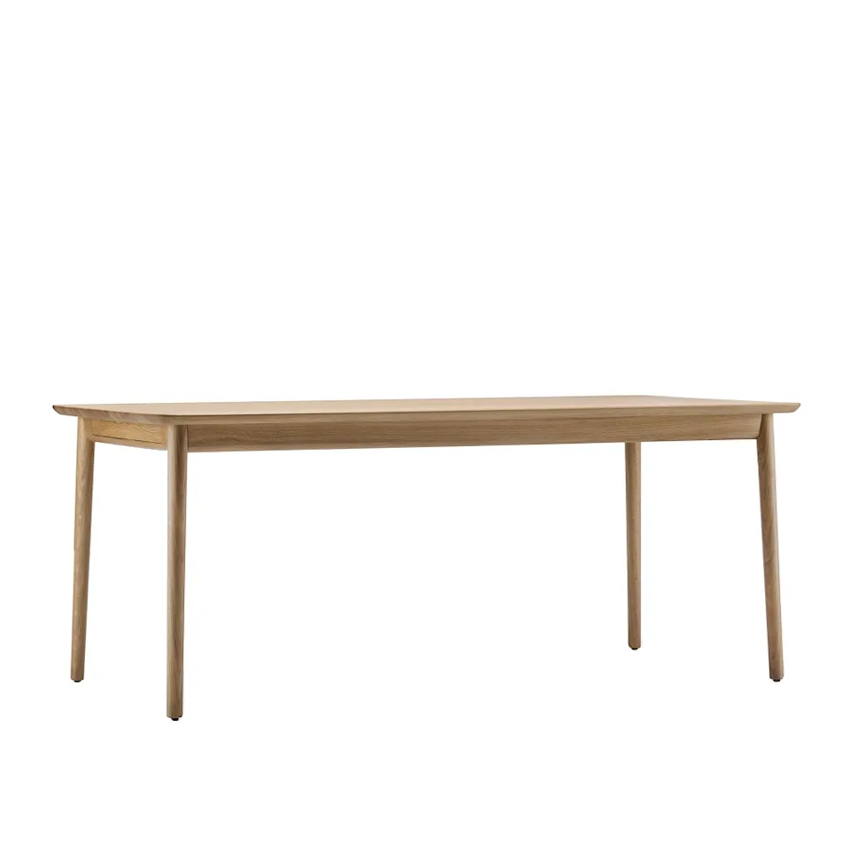 Prima vista ek matbord och inläggningsskiva