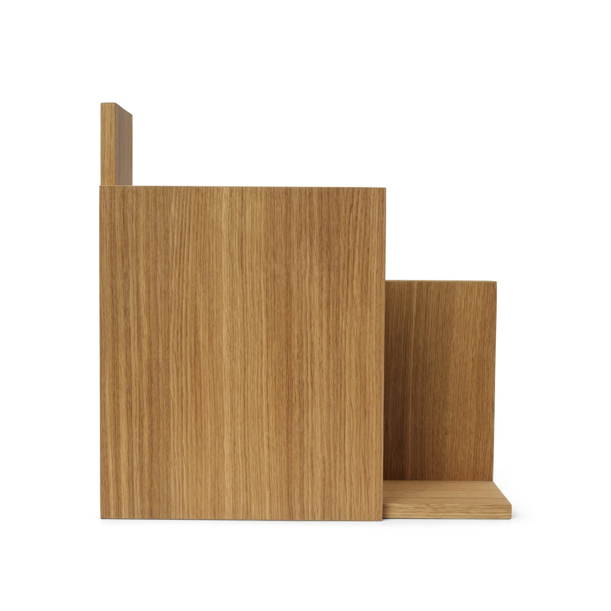 Stagger Shelf