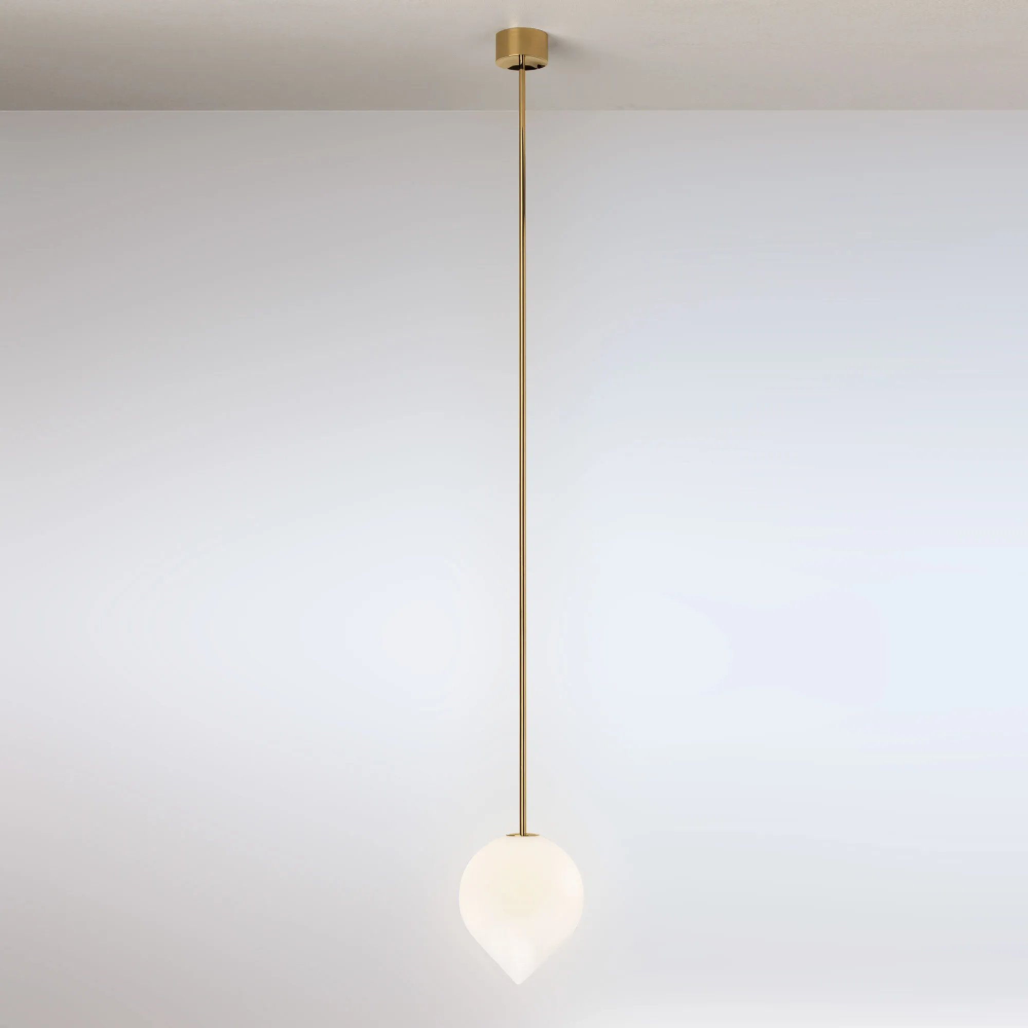 Bob Pendant Polished Brass