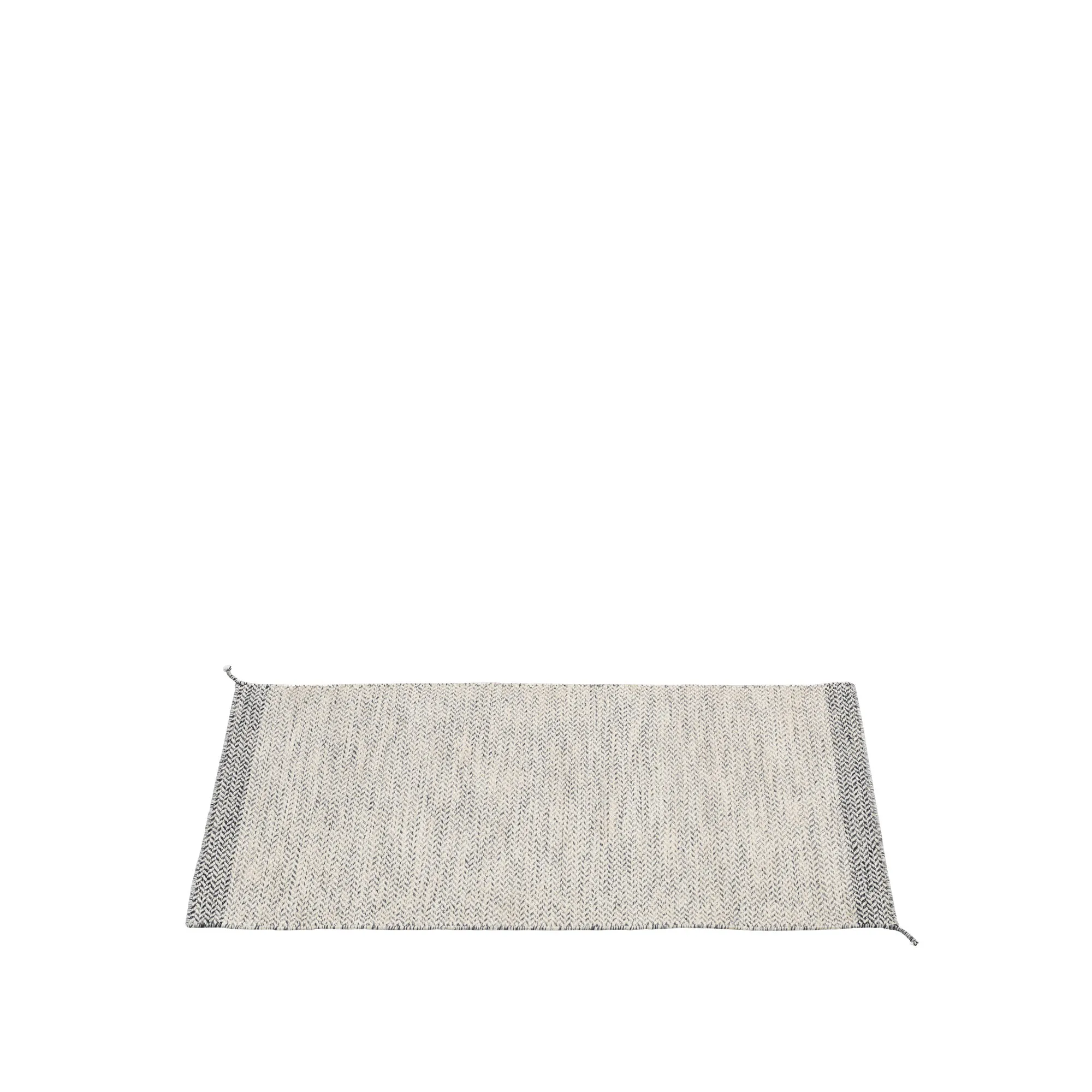 Ply rug off white