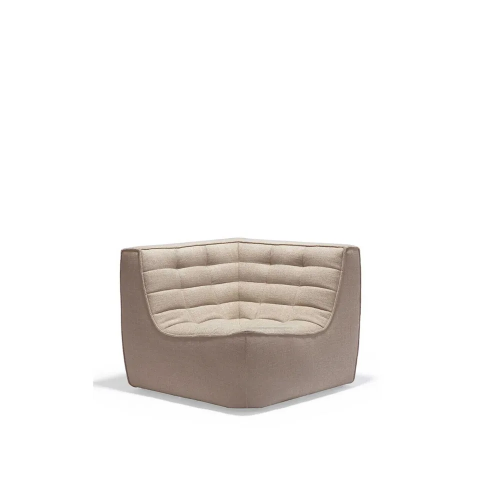 N701 Corner