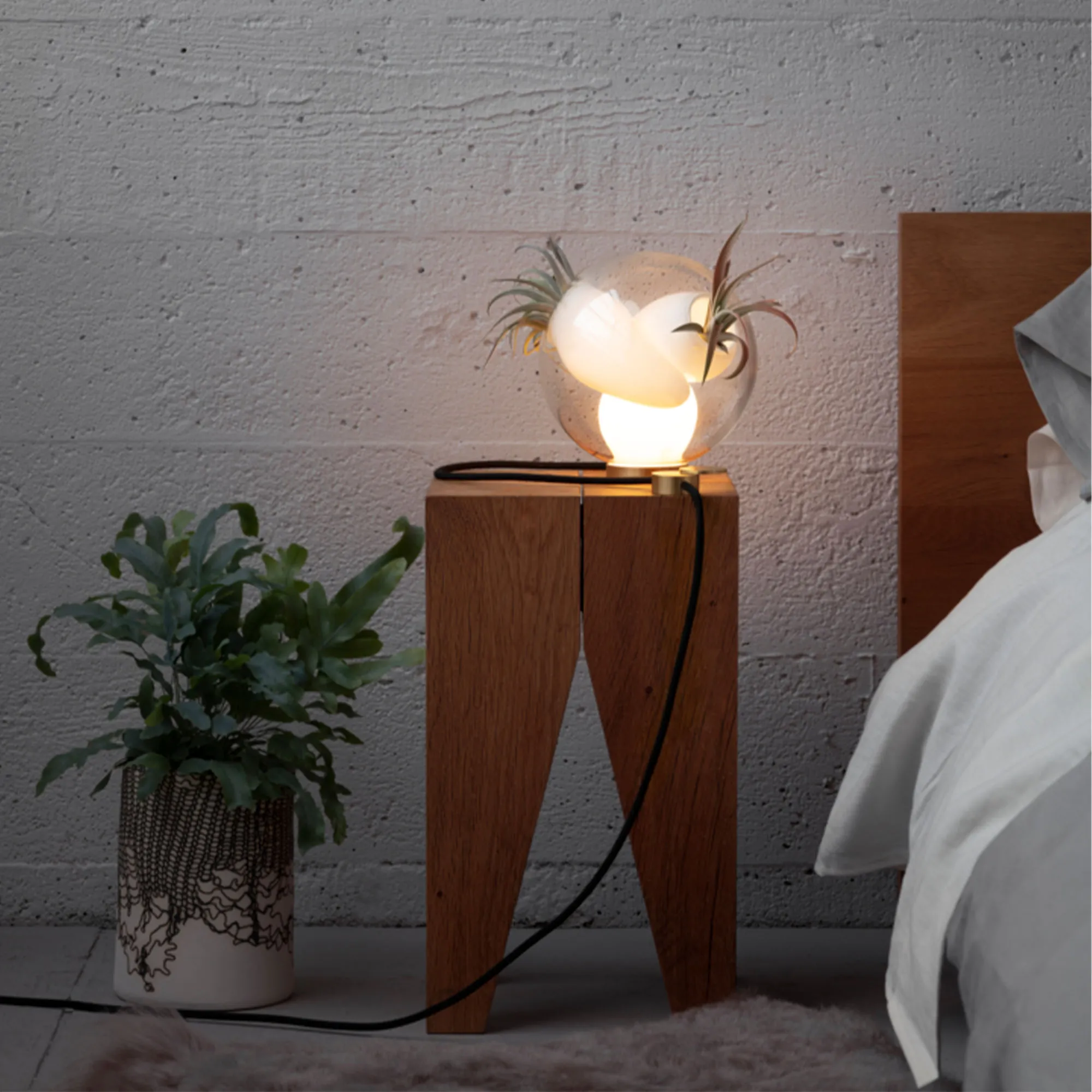 38Vt table lamp