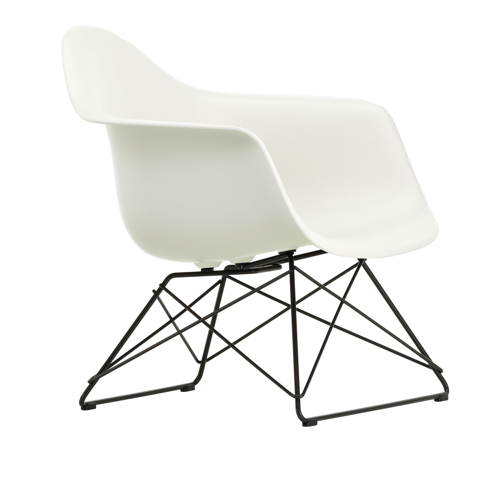Vitra - Eames Plastic Armchair LAR - 04 White - Basic Dark Base - Fåtöljer - Charles & Ray Eames - Vit - Metall/Plast