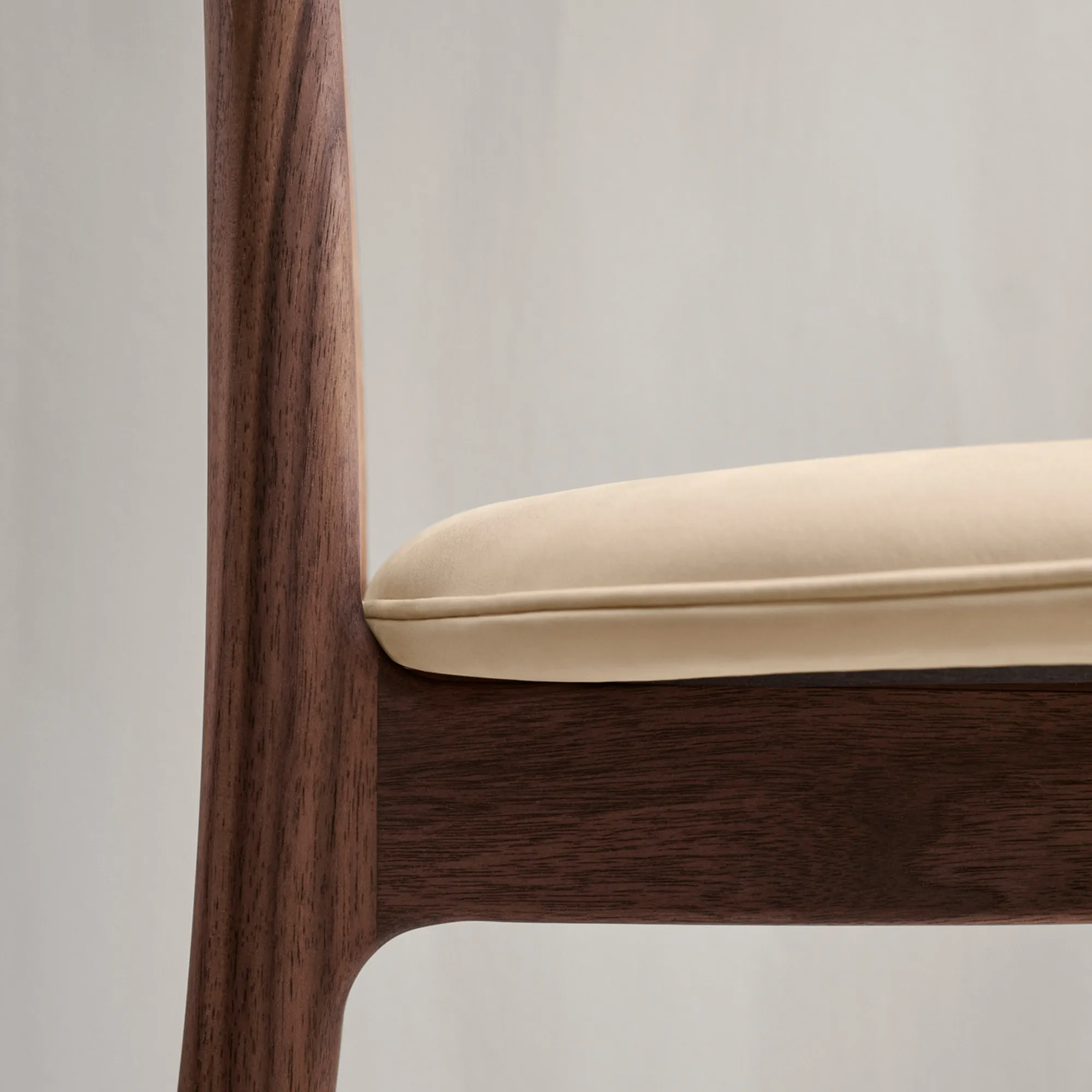 OW58 T-Chair matstol ek