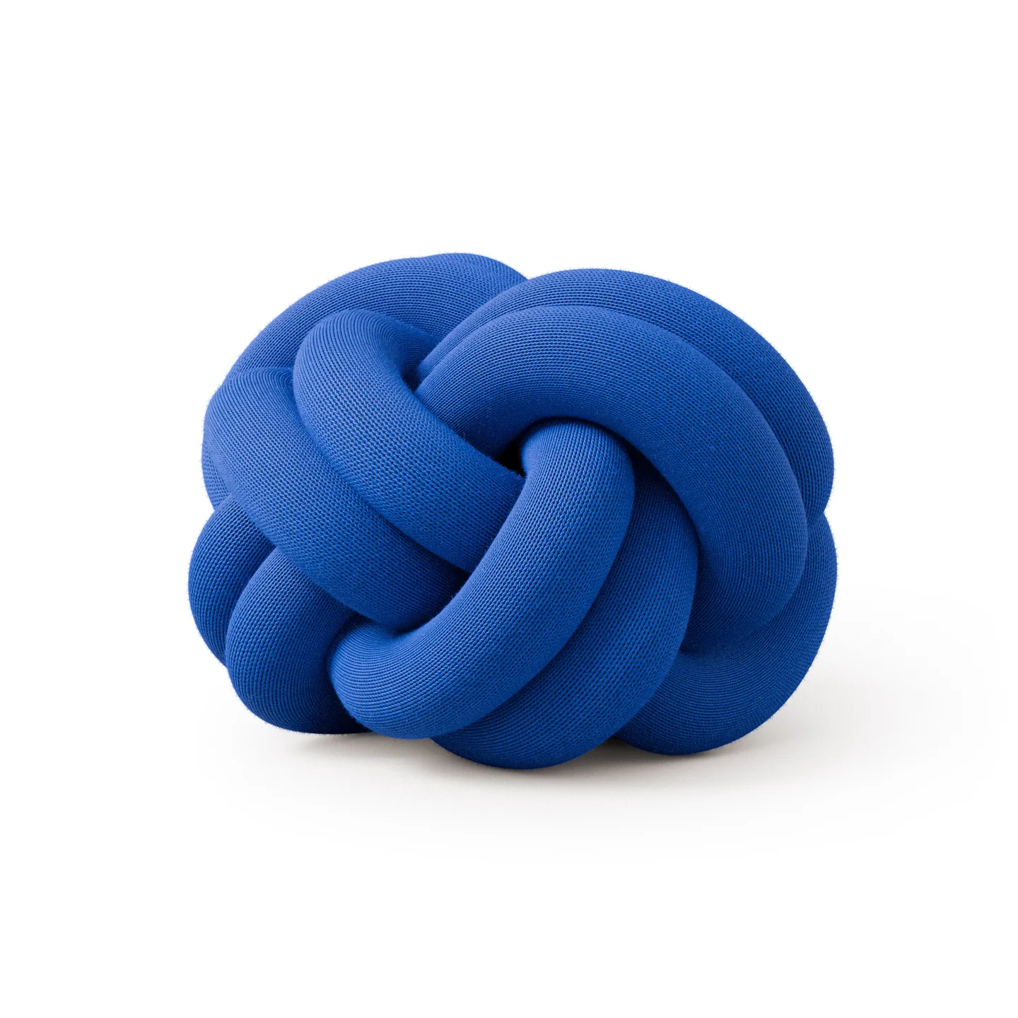 Design House Stockholm - Knot Klein Blue - Prydnadskuddar och kuddfodral - Ragnheiður Ösp Sigurðardóttir | Textilier - Plädar Och Prydnadskuddar - Prydnadskuddar Och Kuddfodral | Möbelexperten