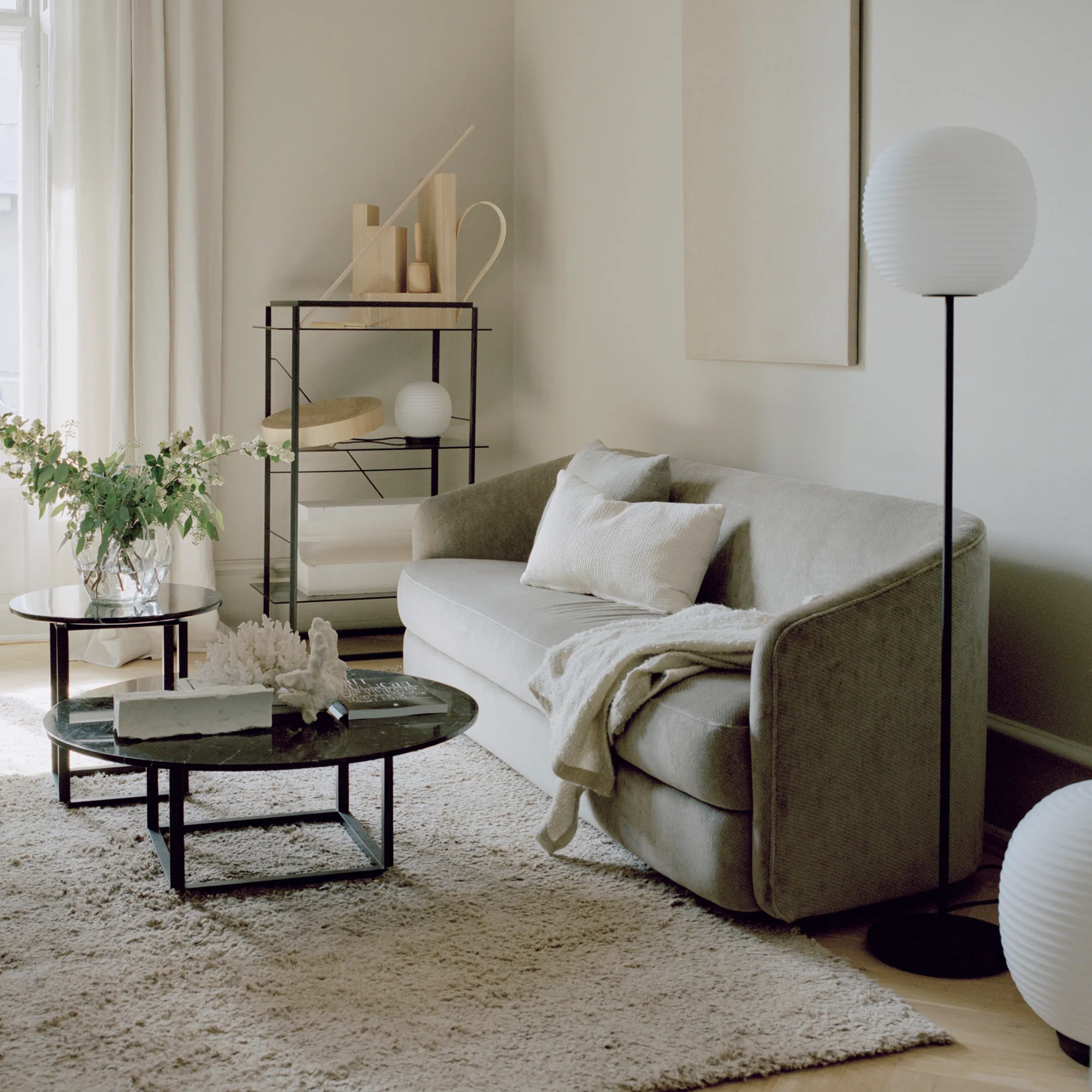 Lantern Globe Table Lamp