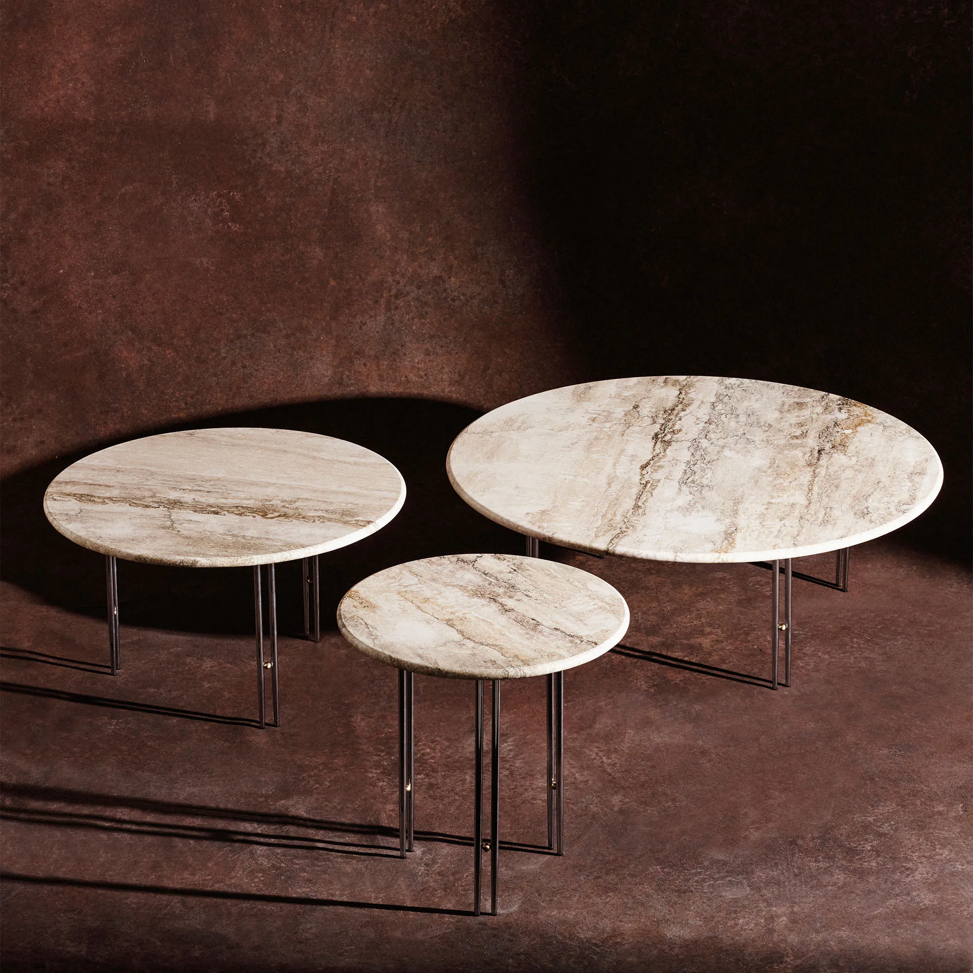 IOI soffbord 70 cm svart