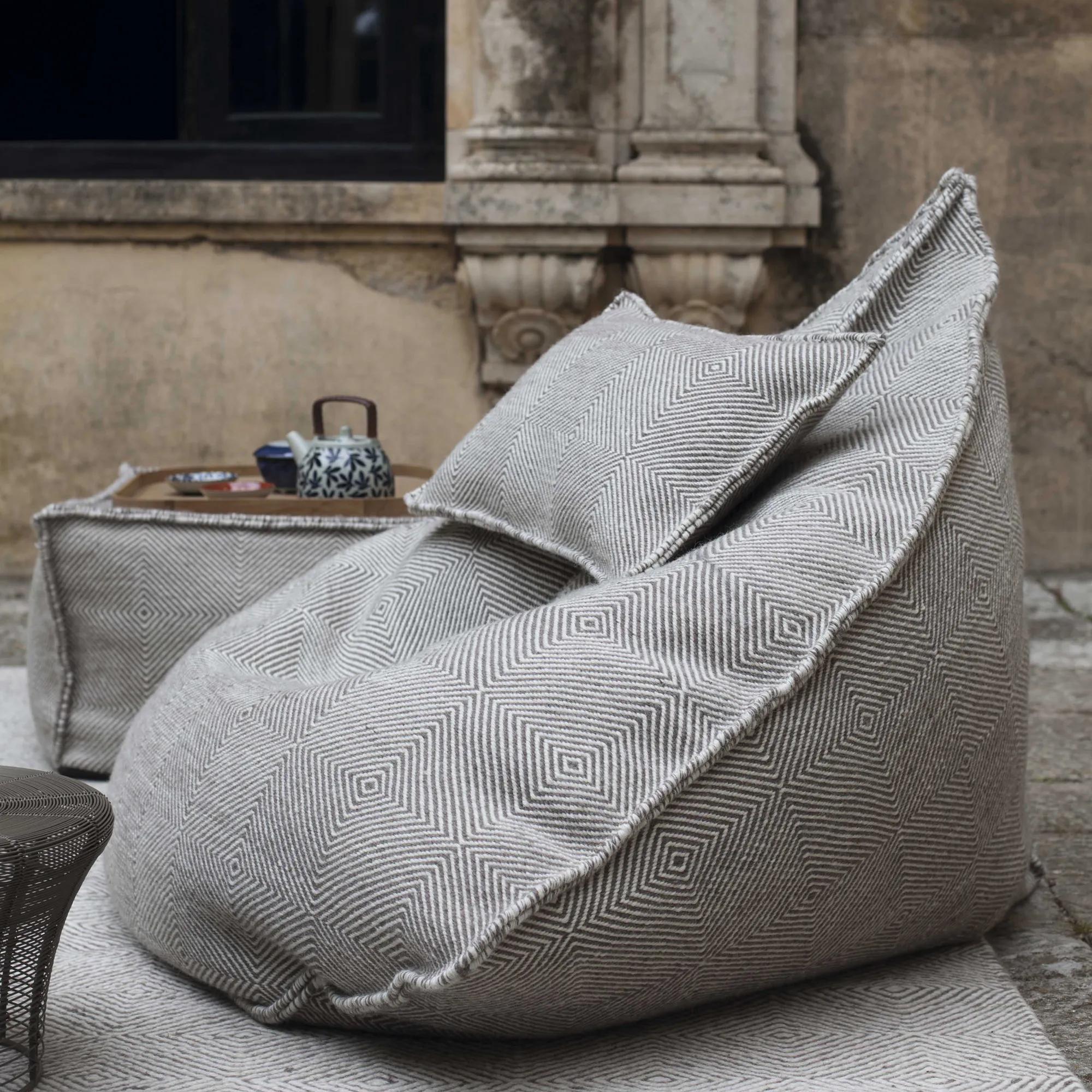 Sail Pouf