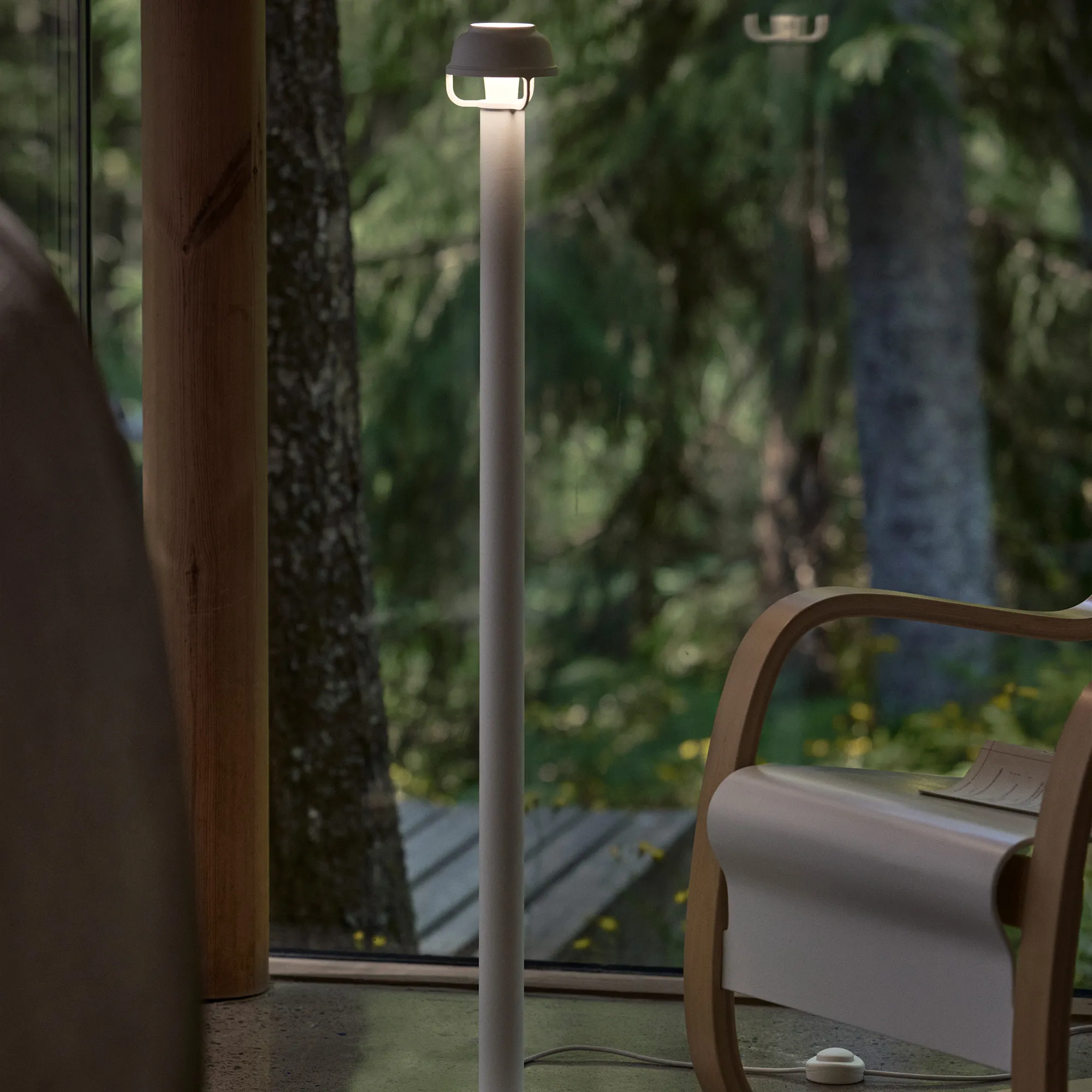 Kori Floor Light