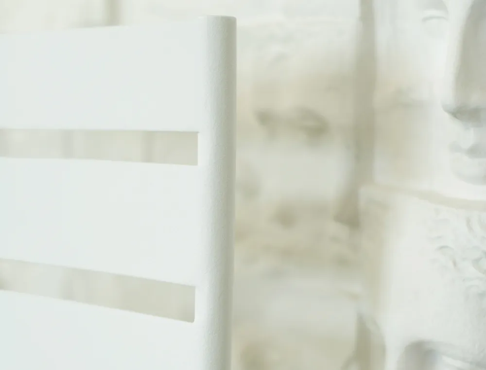 Facto Chair