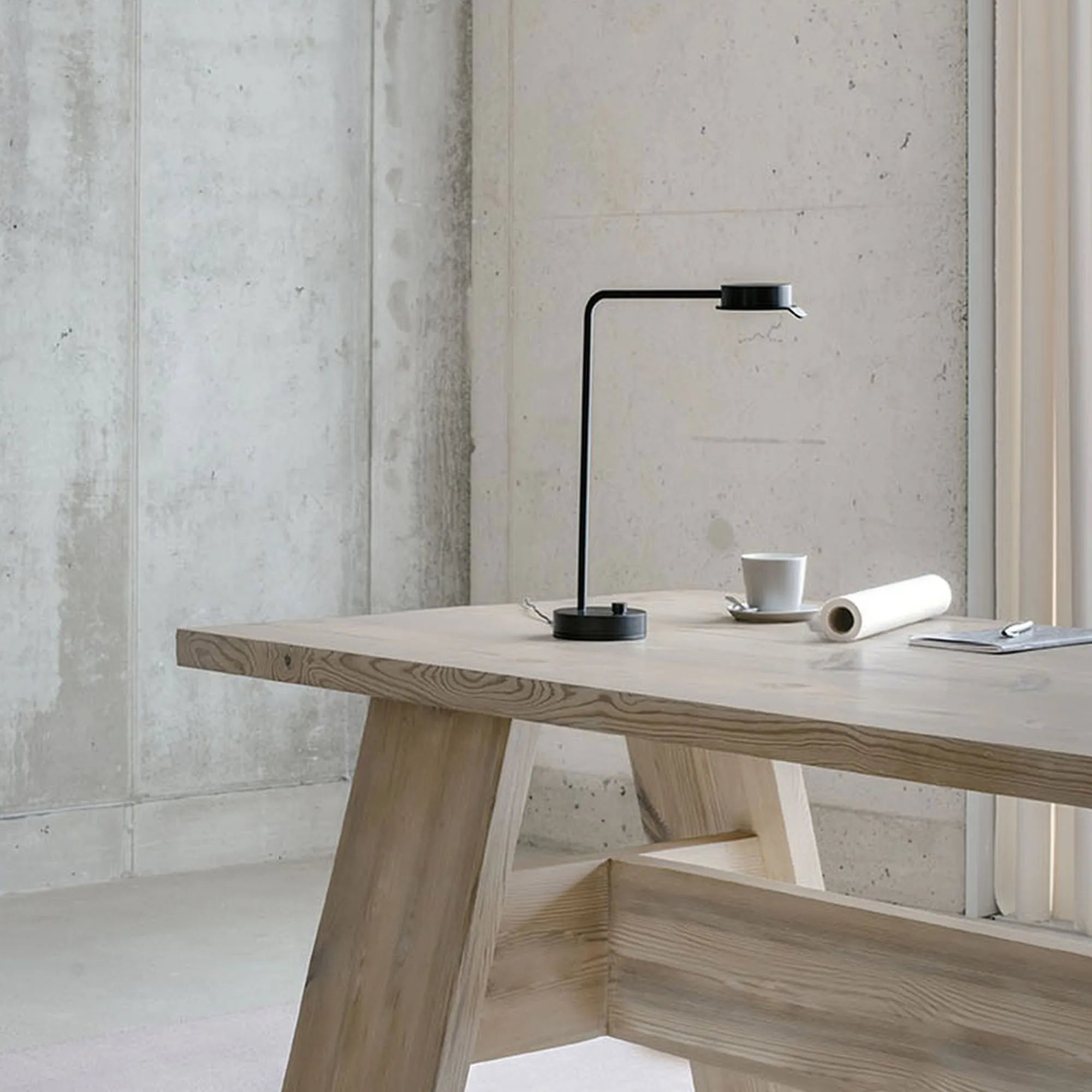 Chipperfield 102 - Bordslampa