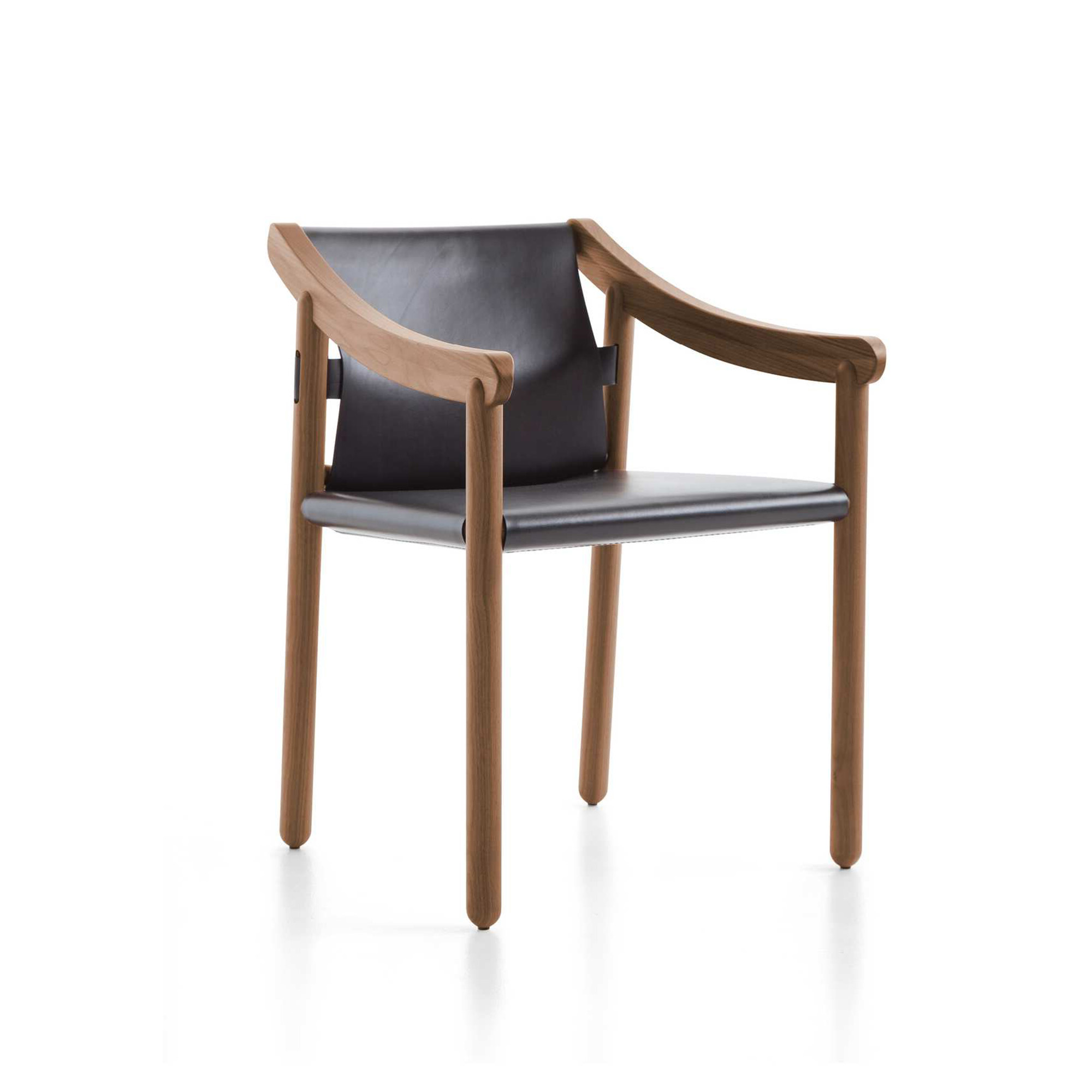 Cassina - 905 Chair, Saddle Leather Seat And Back, Frame American Walnut, Black - Spisestoler - Vico Magistretti - Svart - Lær/Tre