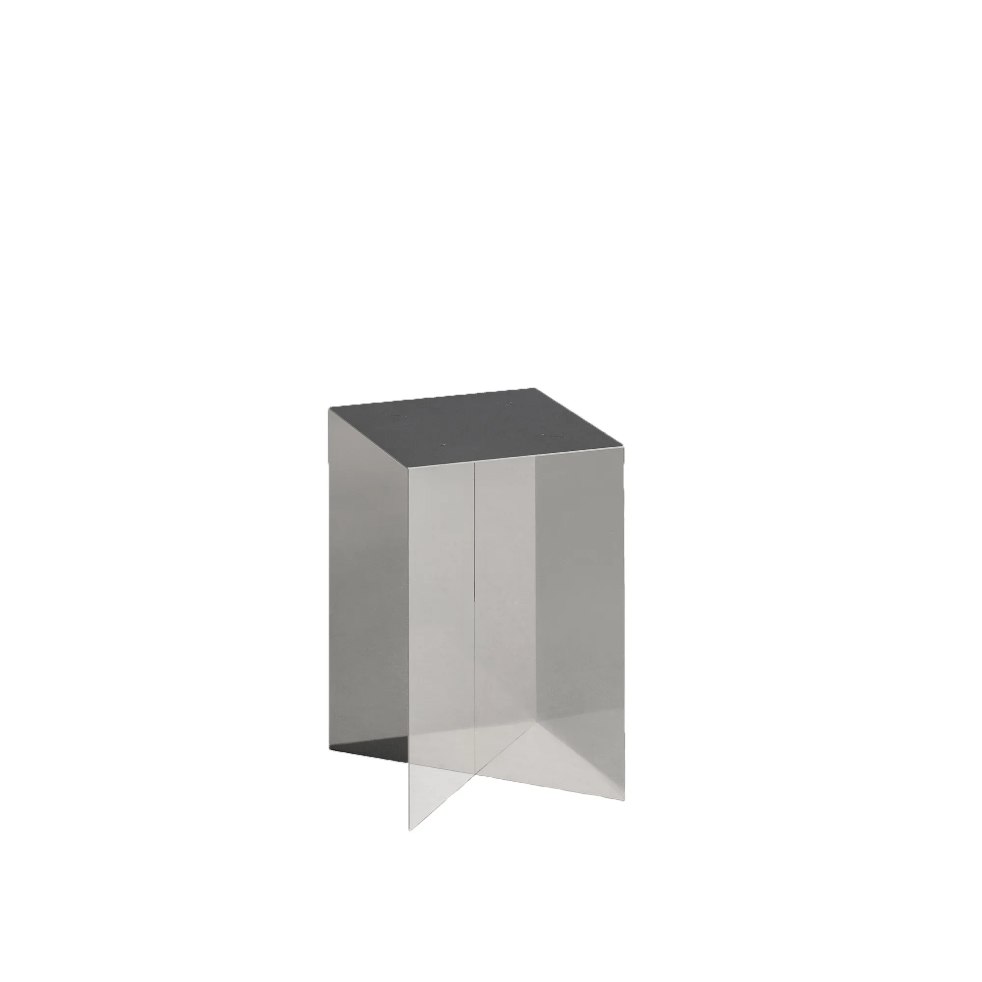 NM05. Small Podium
