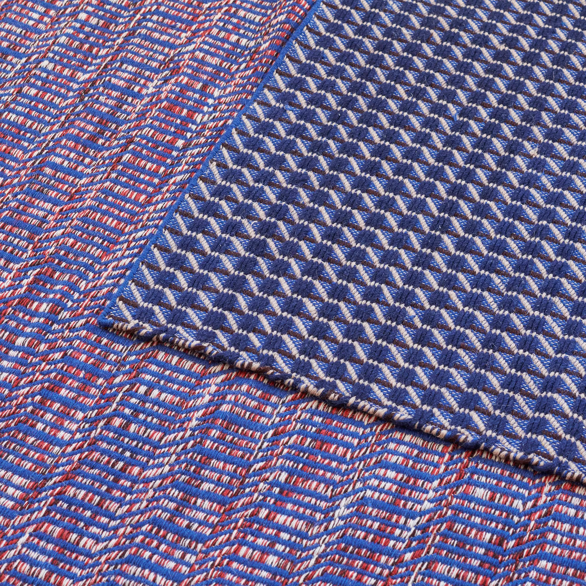 Channel matta Blue/White