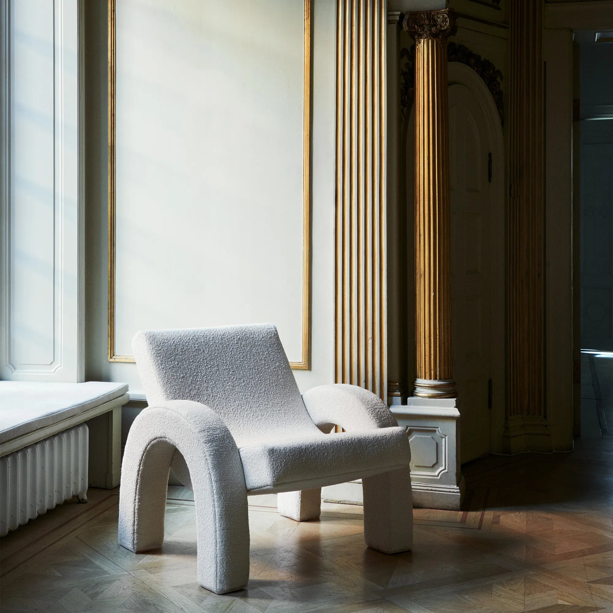 Arco Lounge Chair
