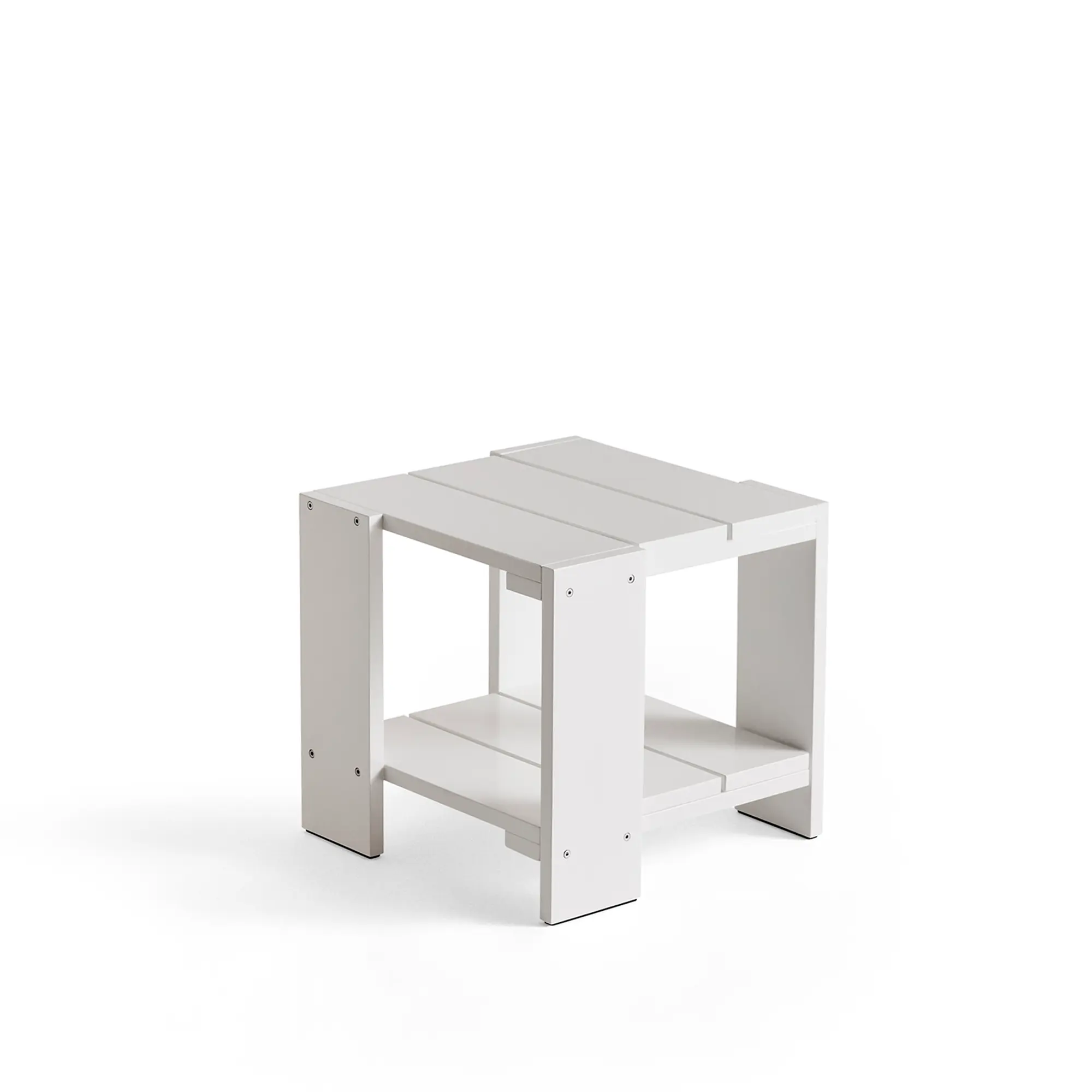 Crate sidobord utomhus