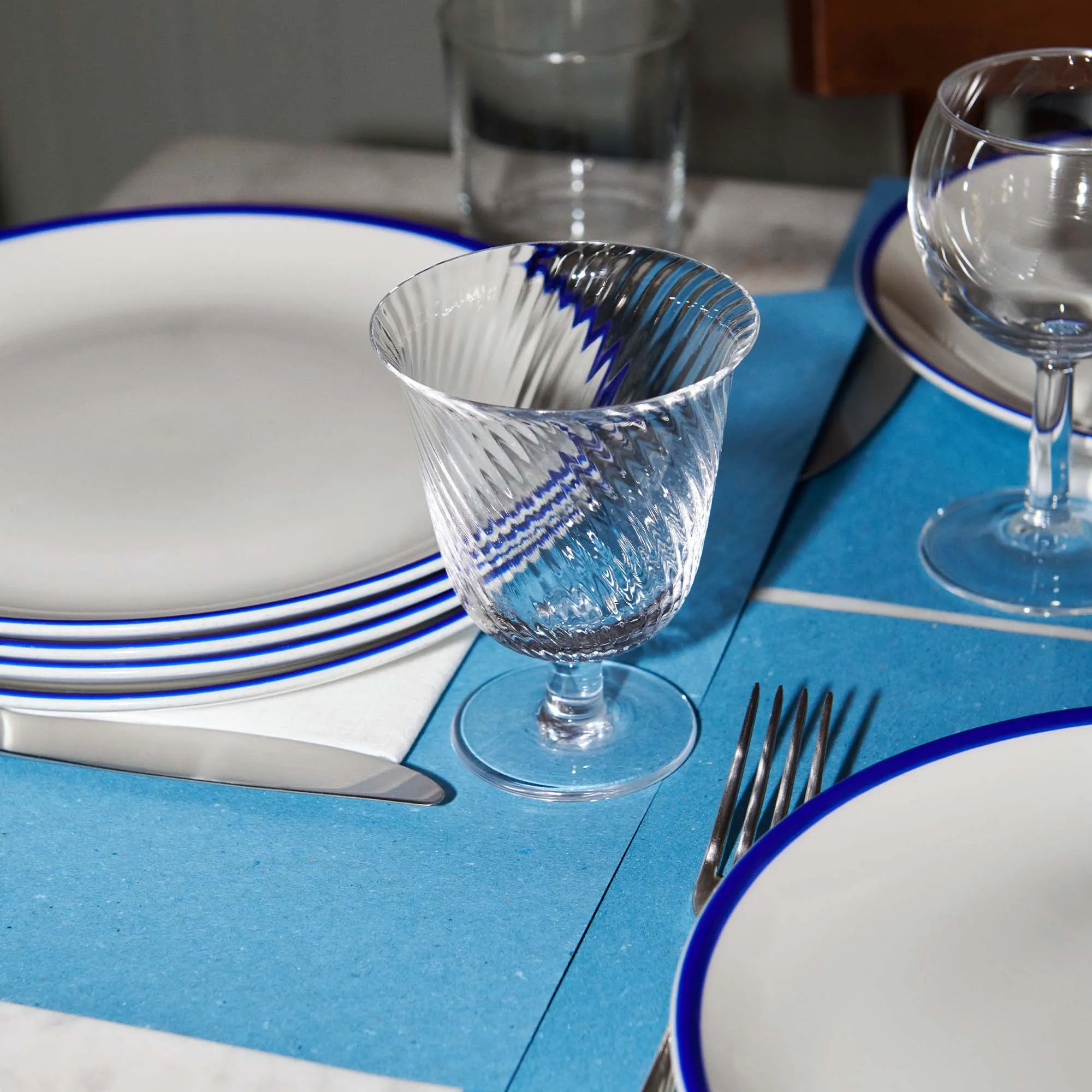 Collect Wine Glass SC79