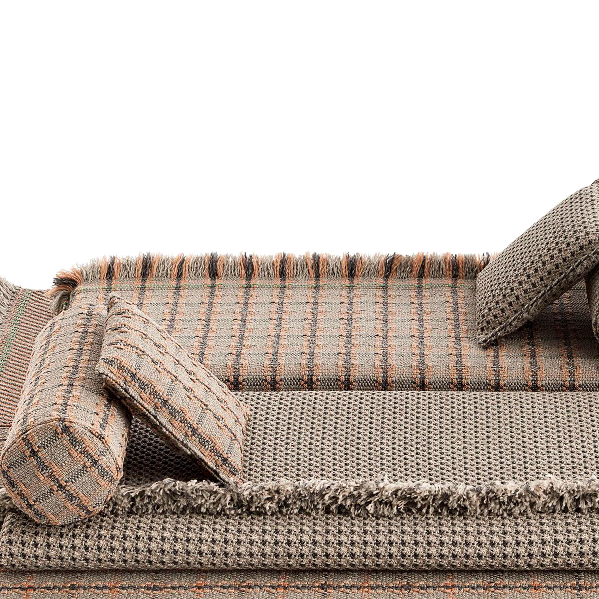 Garden Layers Small Roll - Checks Terracotta