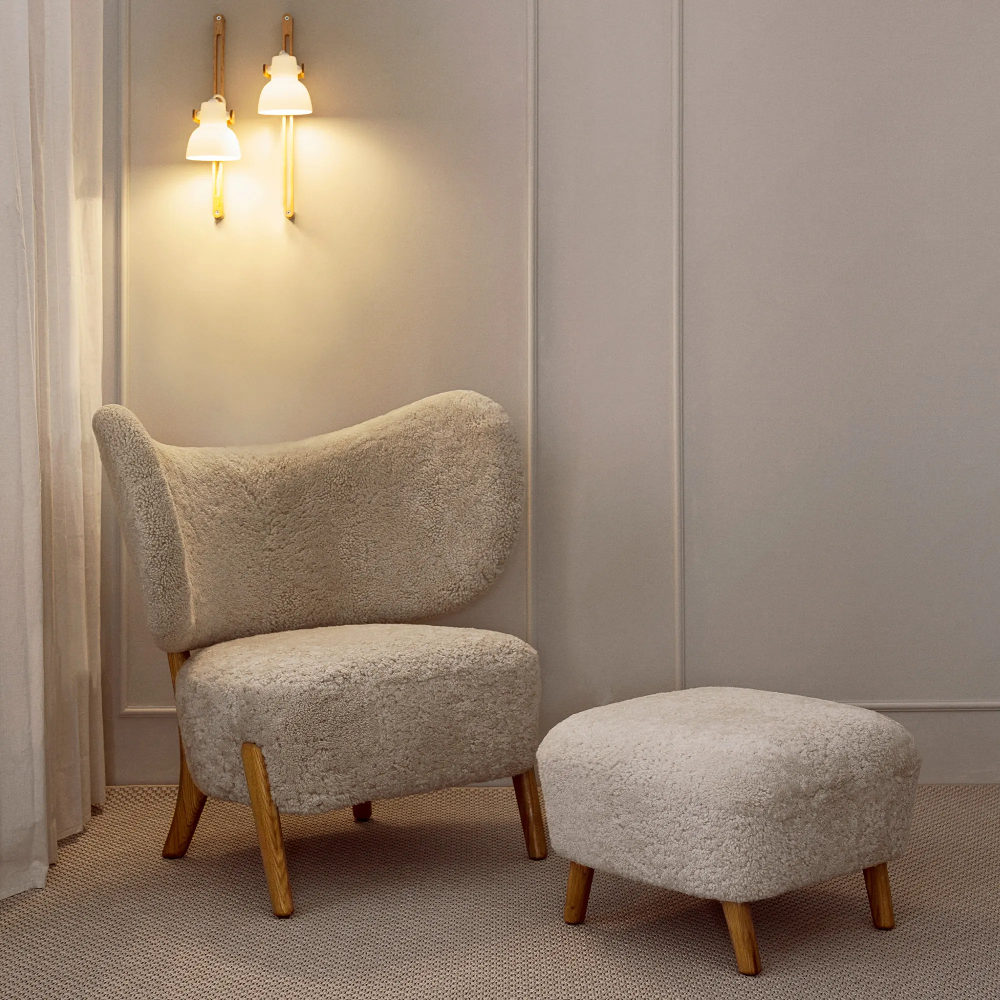 TMBO Lounge Chair