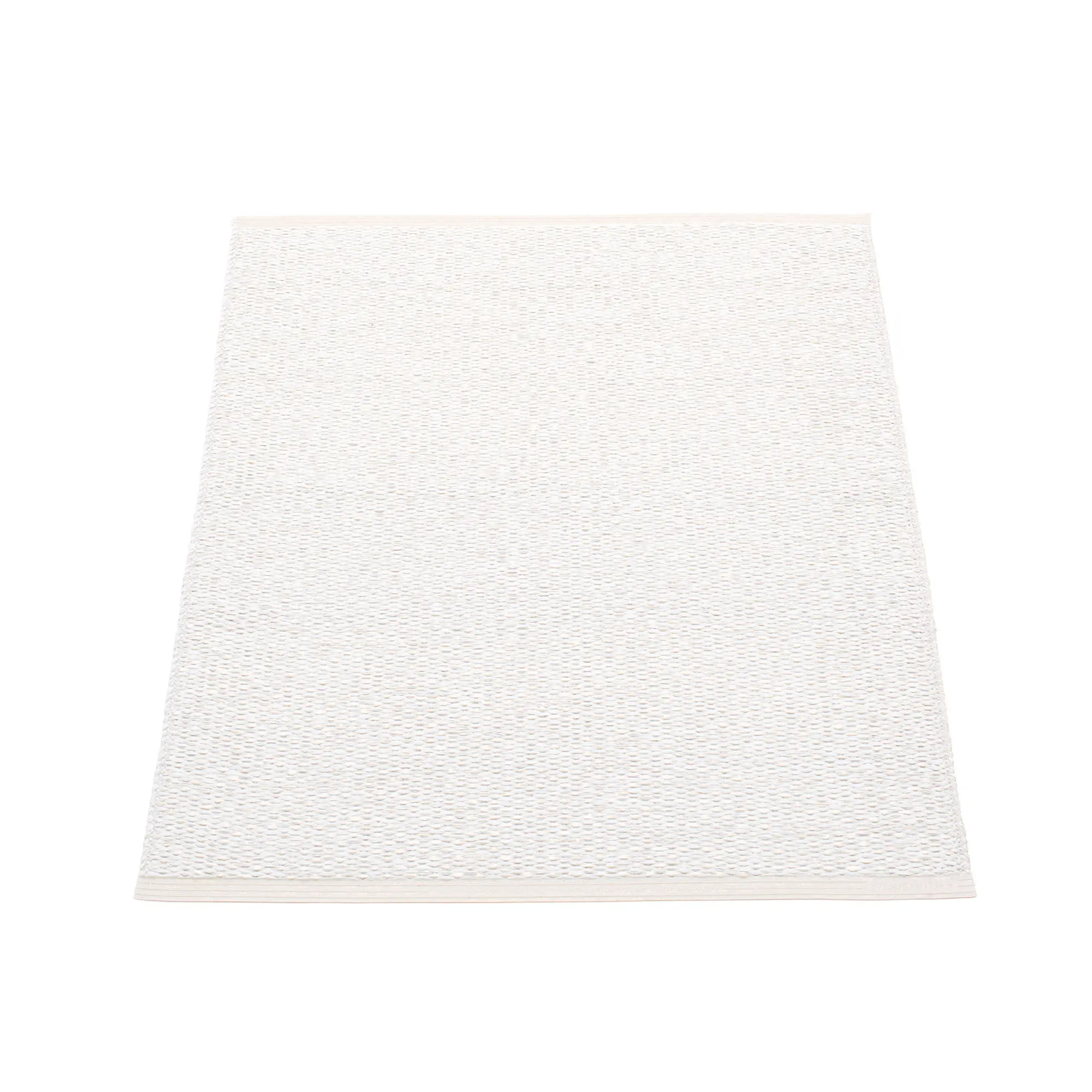 Svea White Metallic/White