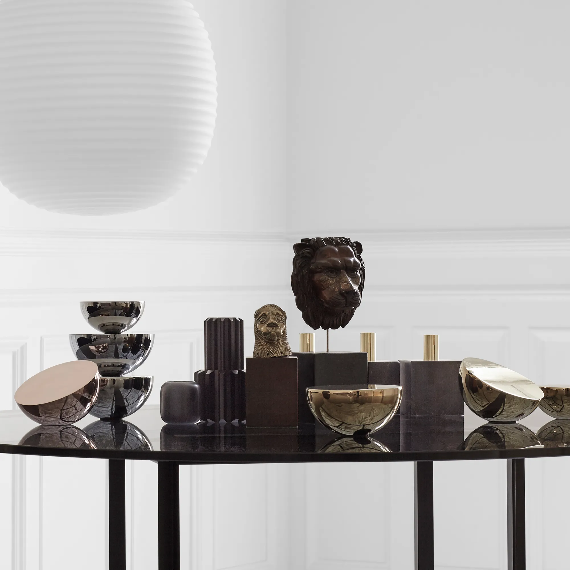Aura Table Mirror
