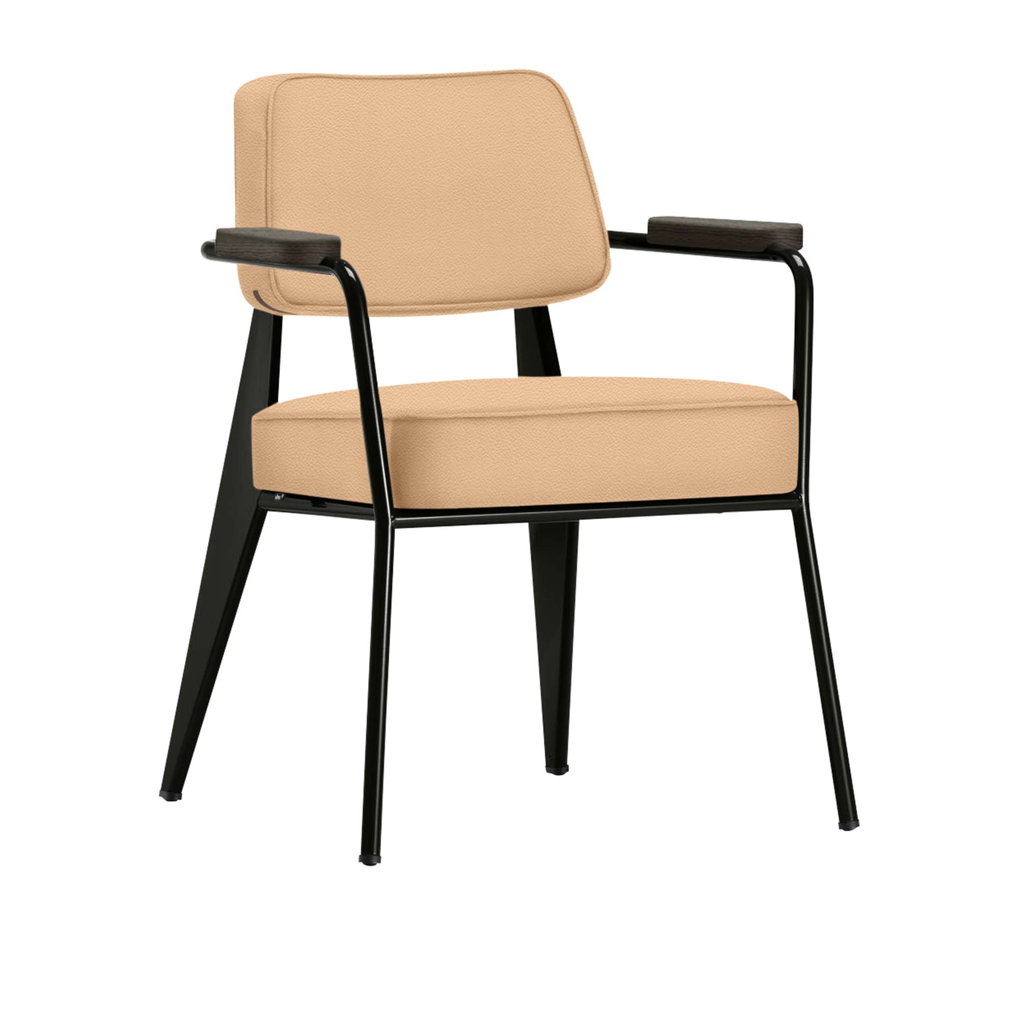 Vitra - Fauteuil Direction, Dark Oak, Base Deep BlackLeather Premium Cat. L40 Col. 63 Cashew - Matstolar - Jean Prouvé - Beige - Läder/Metall/Trä/Skum