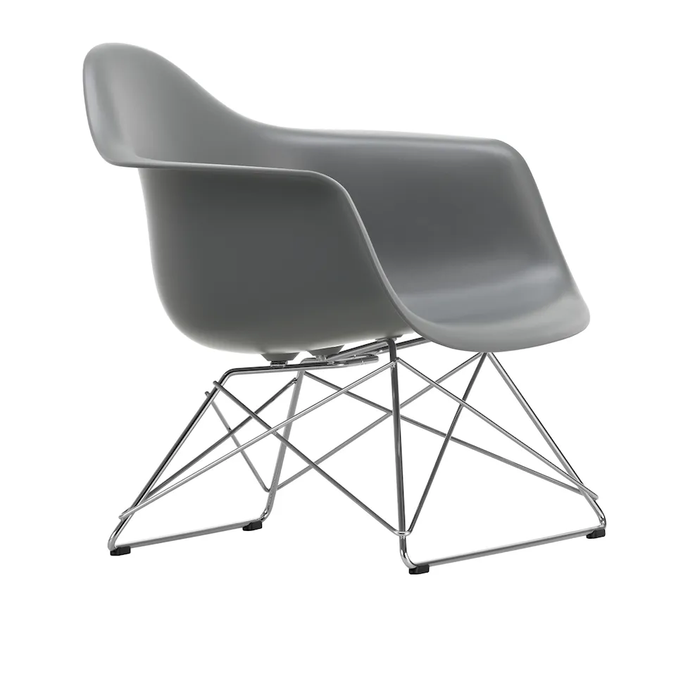 Eames RE Plastic Armchair LAR fåtölj Chrome