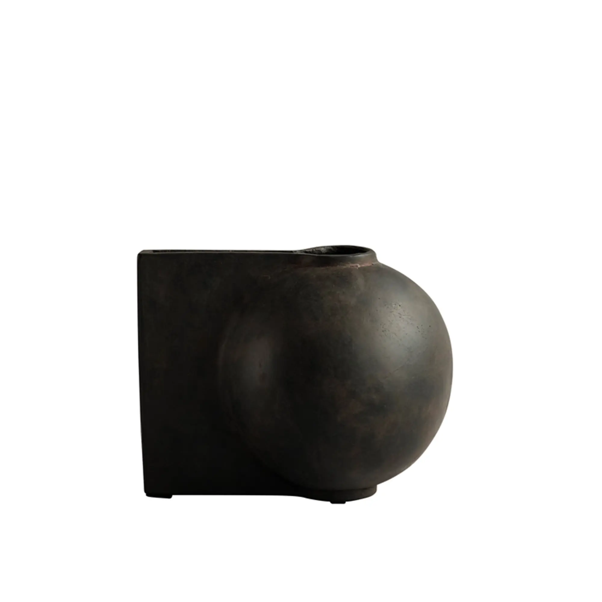 Offset Vase Coffee